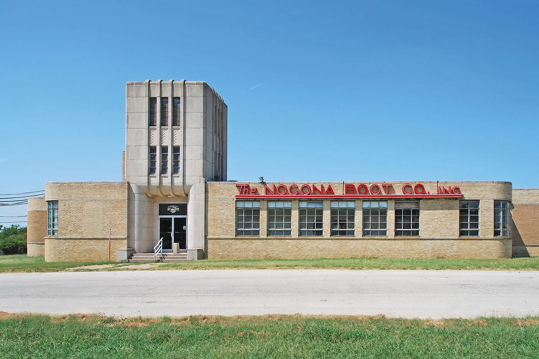 Nocona-Boot-1800.jpg