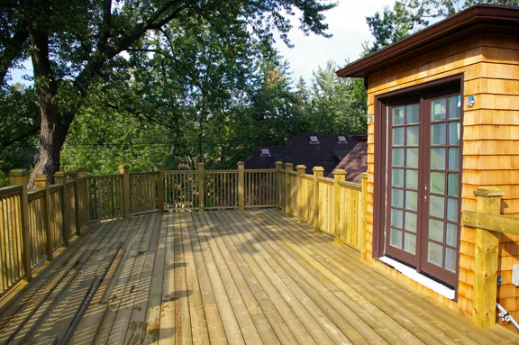 The Kingsway - 3rd Storey Deck