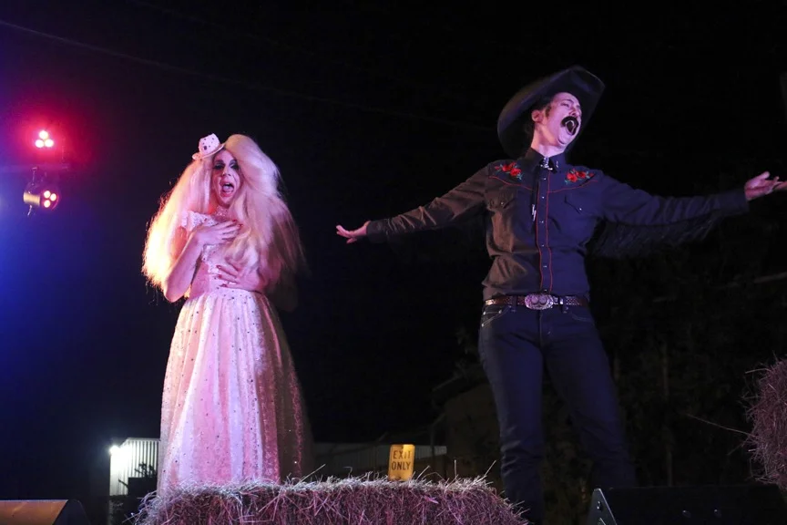 Islands in the Stream