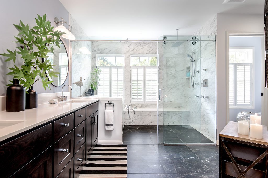 Bathroom - Wet Room - Black and White - Very Red Design.jpg