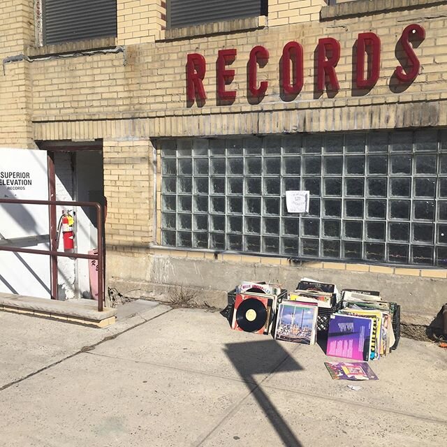 We are OPEN and we have FREE RECORDS outside too! Bring your own bag! 🙏🏼🔥🌎🌍🌏💦🌸