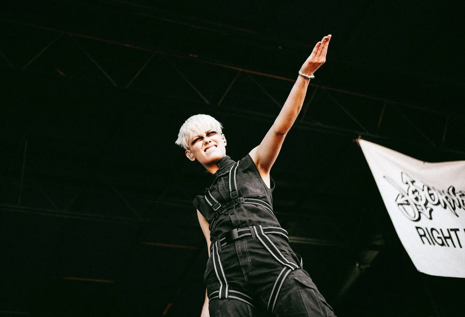 TonightAlive_11.jpg