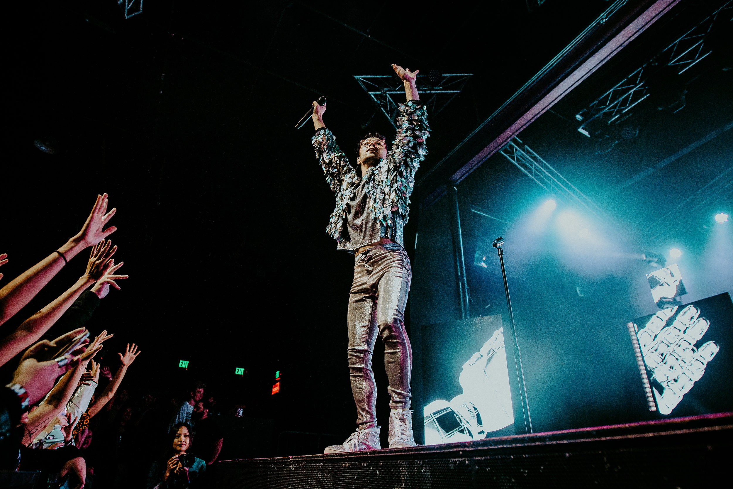 HouseOfDivineTour-SantaAna-32.jpg