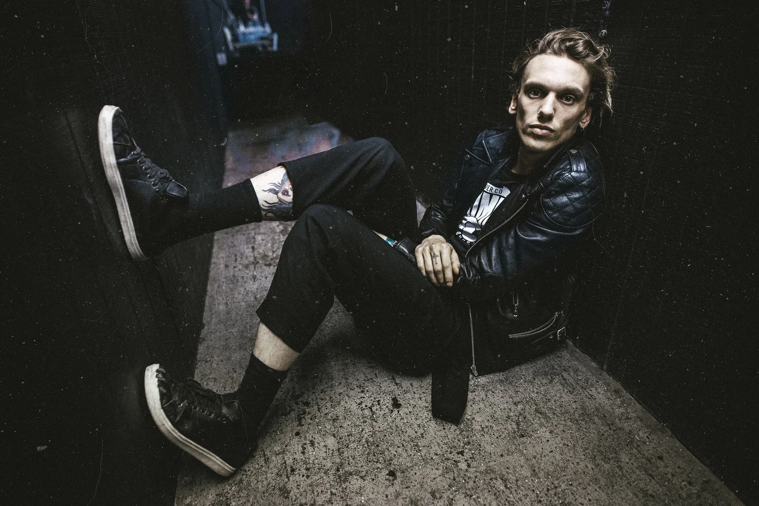 Max+Baker-Jamie+Campbell+Bower-Interview-Photoshoot (2).jpg