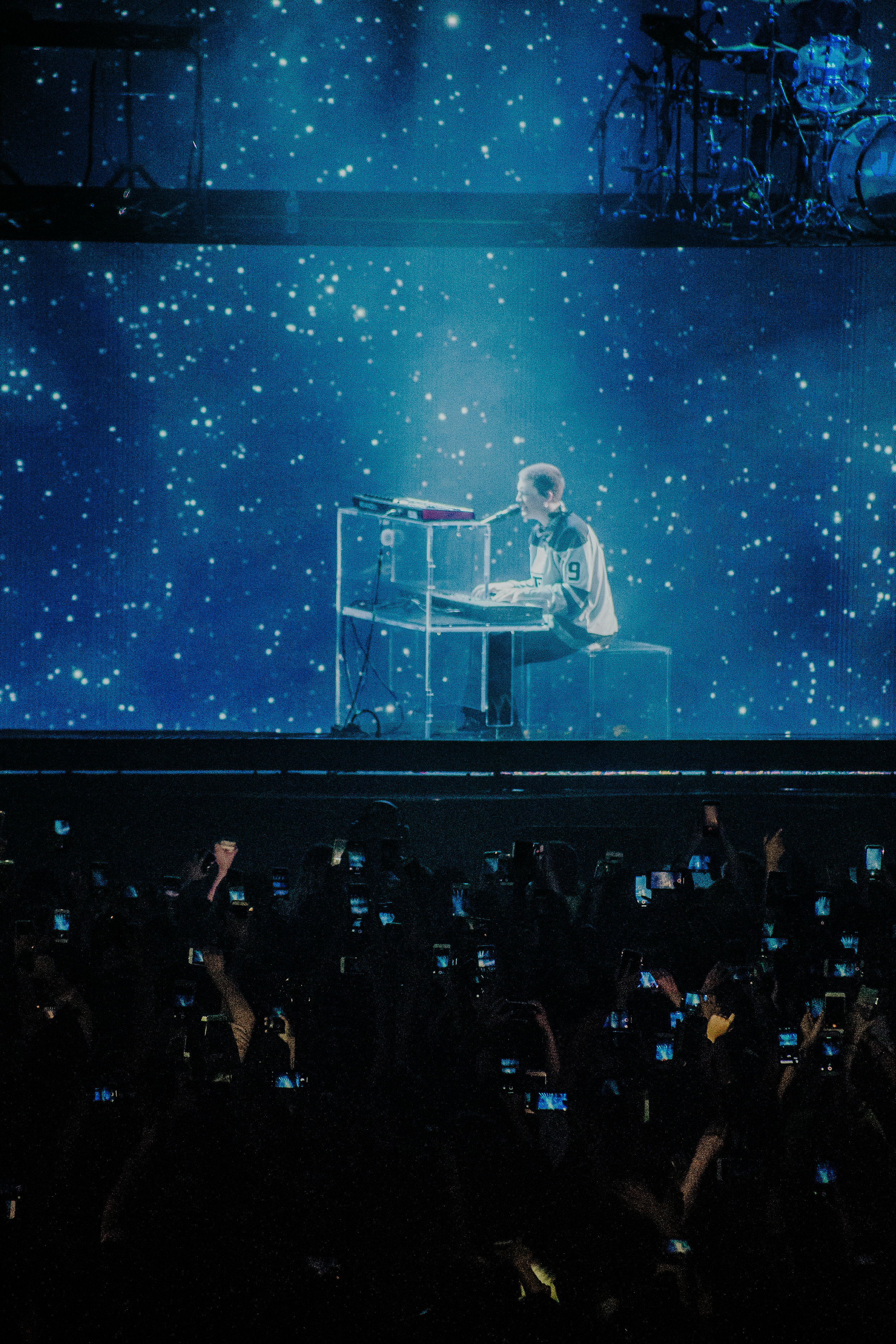 LANY-TheShrine-39.jpg