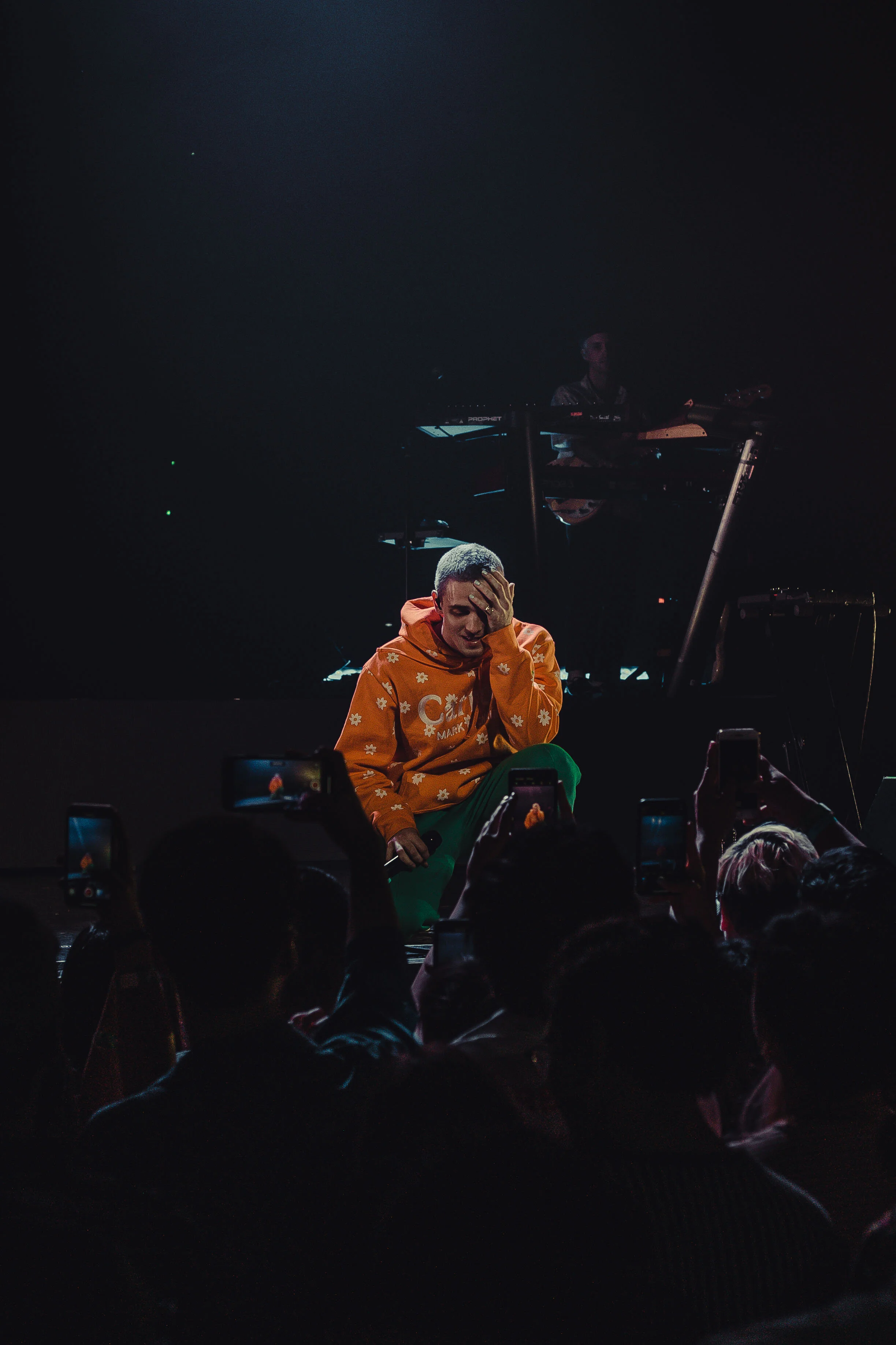 Lauv-TheWiltern-8.jpg