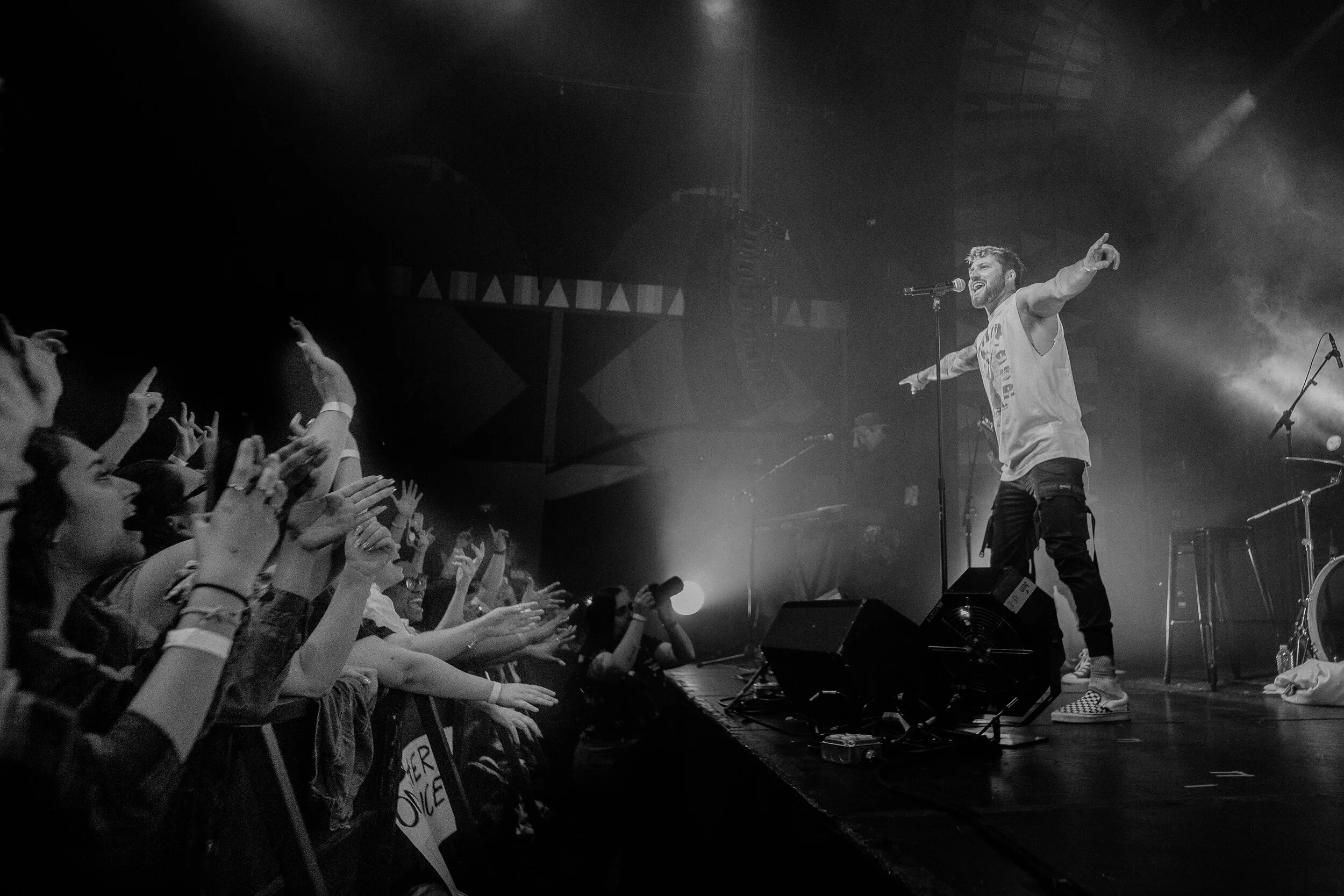 WhatsGoingOnTour-50.jpg
