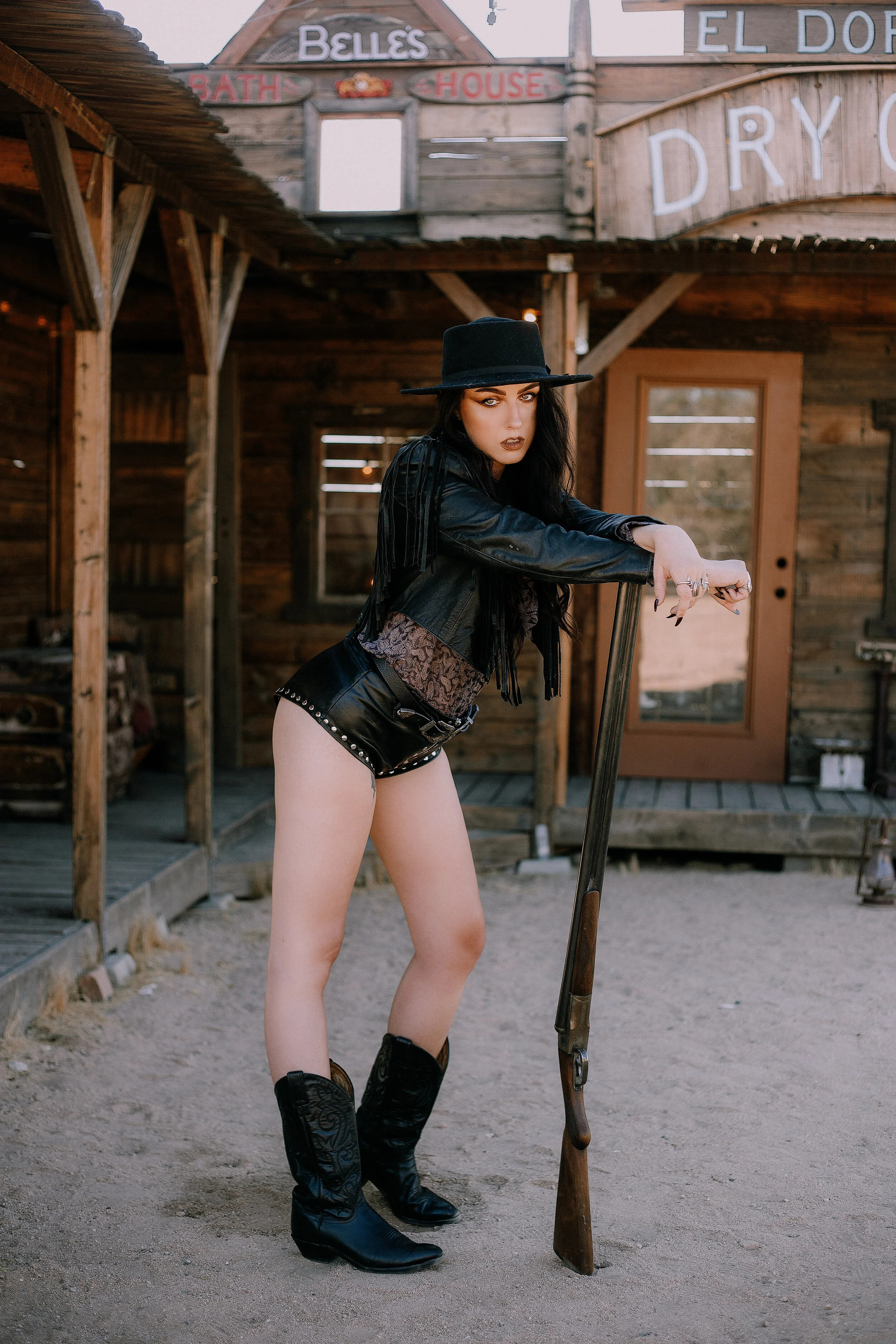 Destinee-Undead-7.jpg