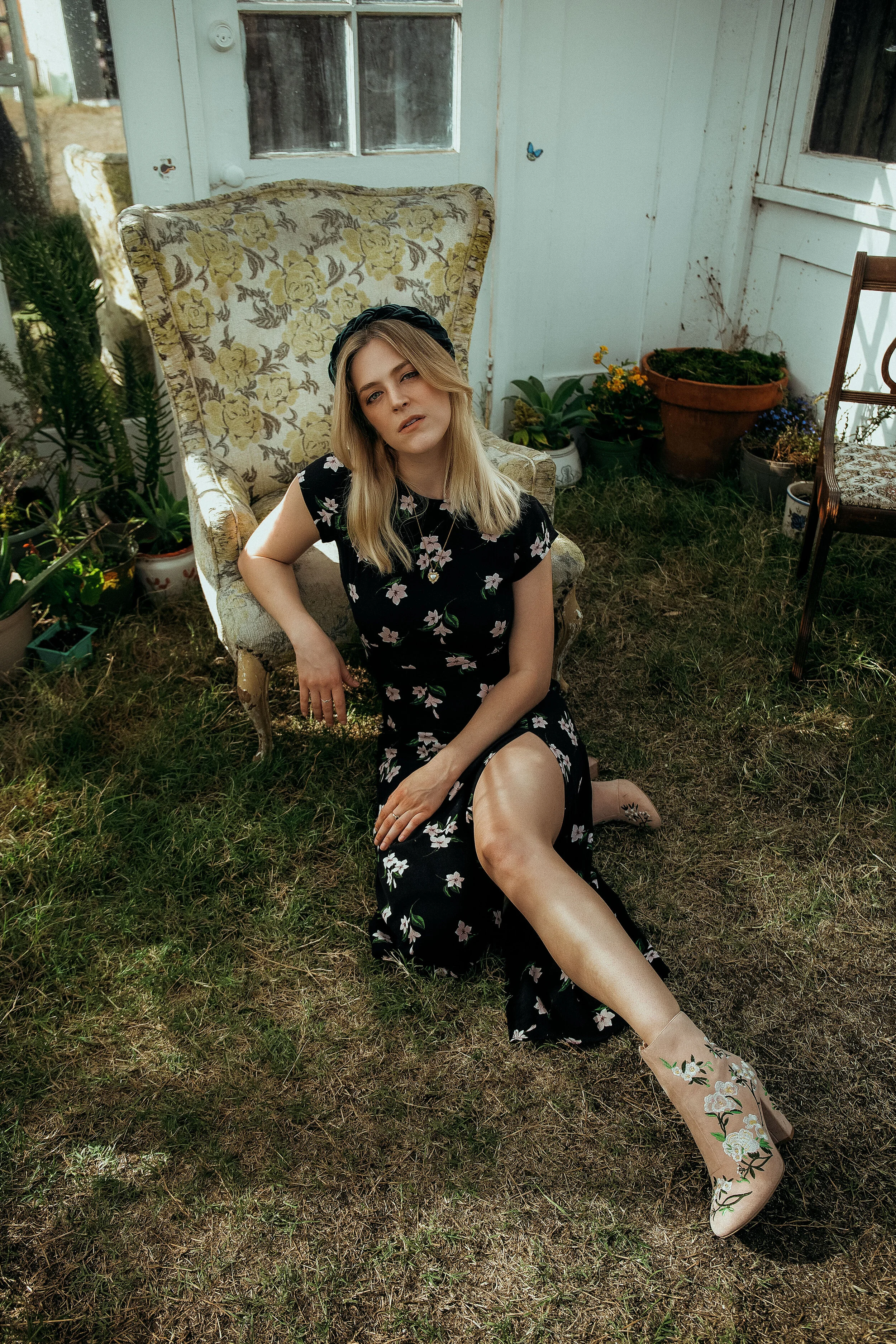 Kelsey-Impicciche-Unclear-Shoot-8.jpg