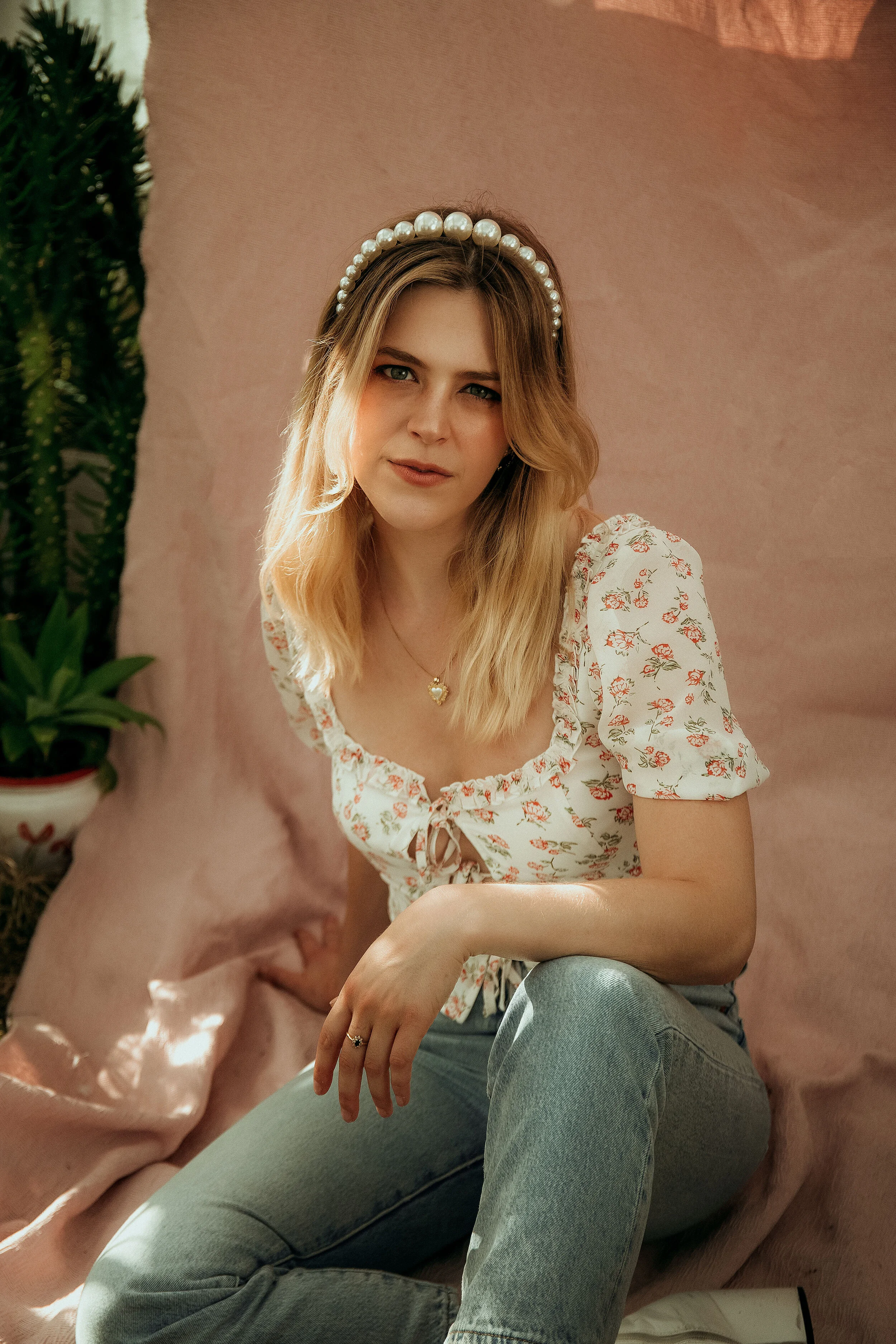 Kelsey-Impicciche-Unclear-Shoot-15.jpg