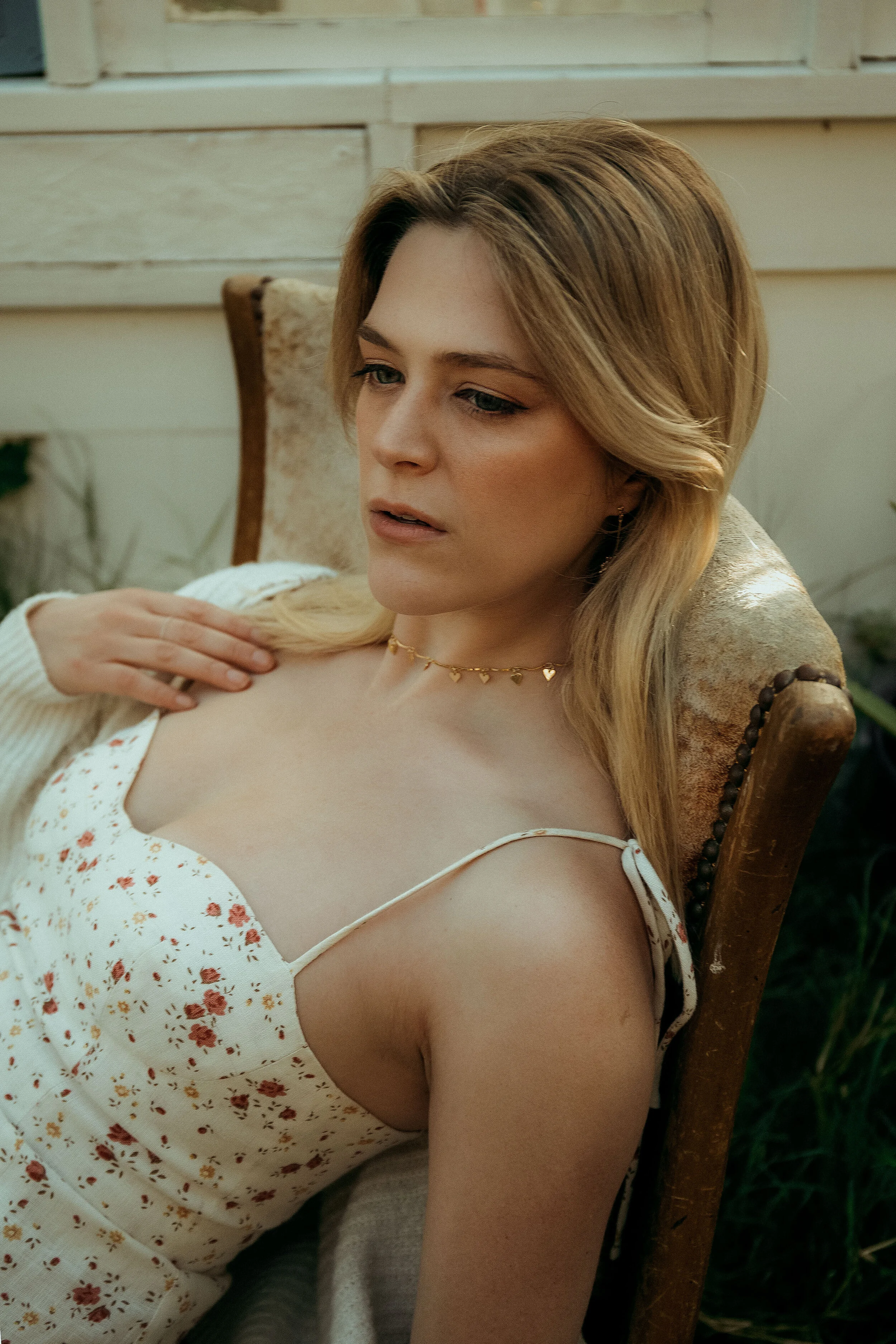 Kelsey-Impicciche-Unclear-Shoot-33.jpg