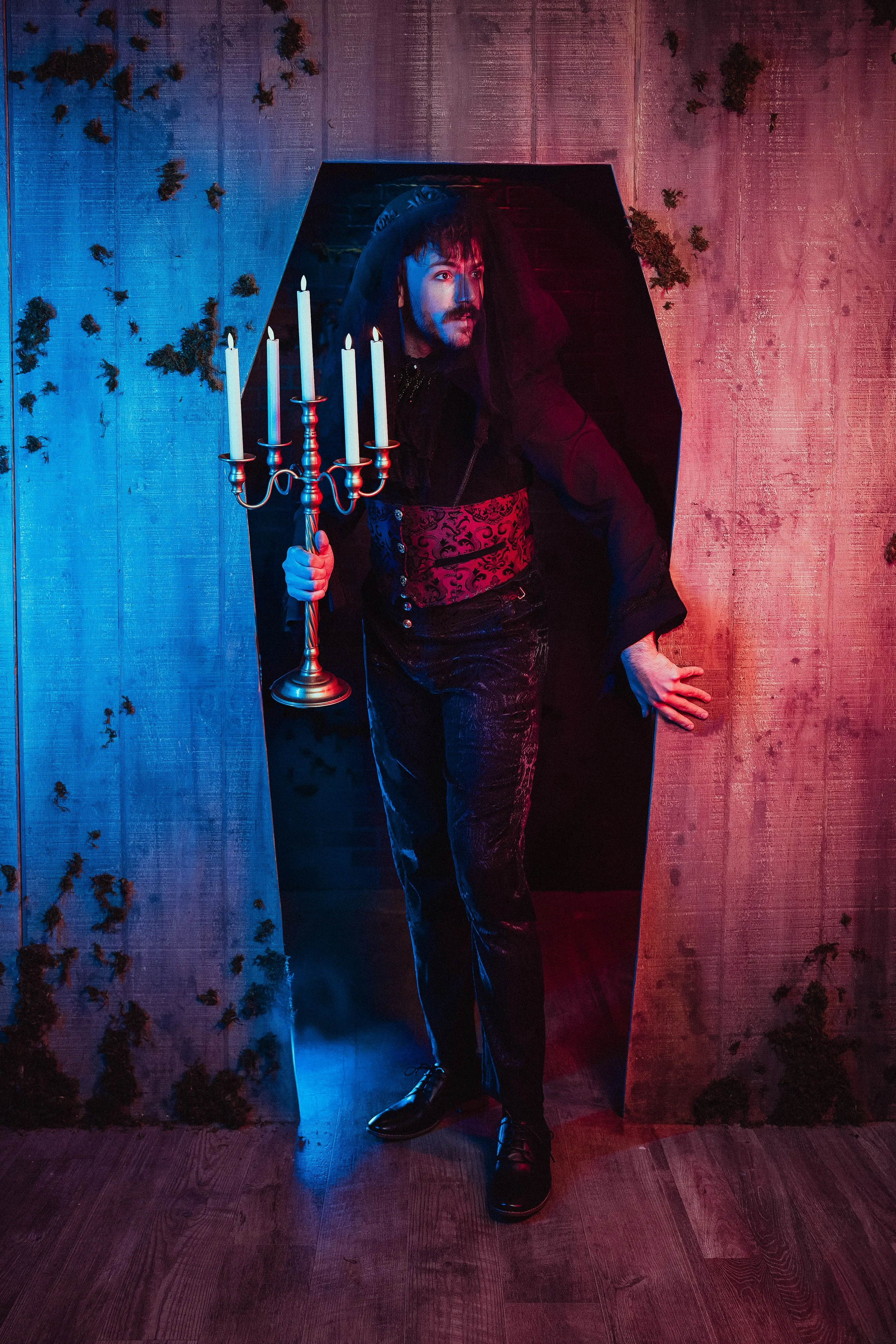FuneralOfAnthony-Tommy-1.jpg