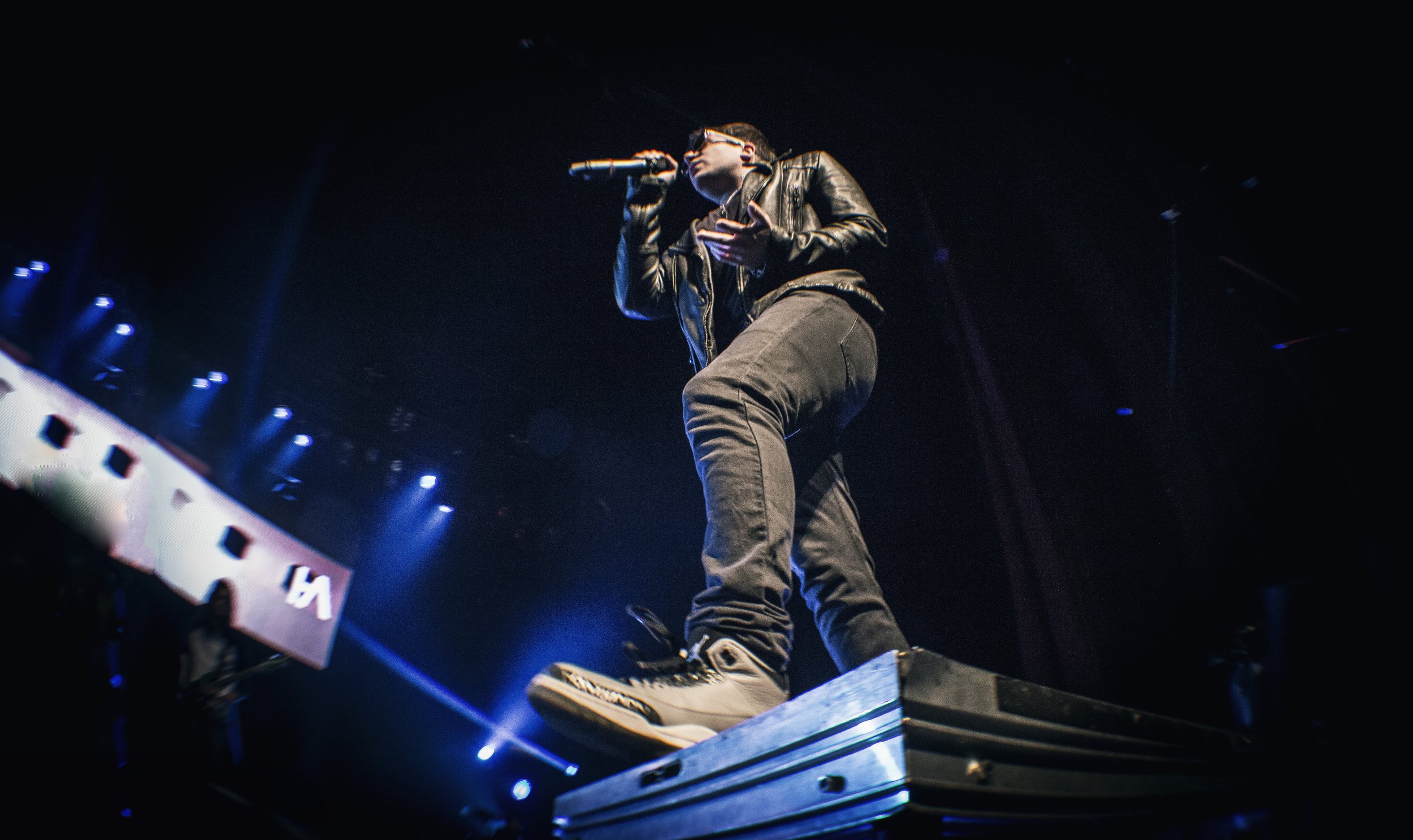 hoodieallen3_15815348245_o.jpg