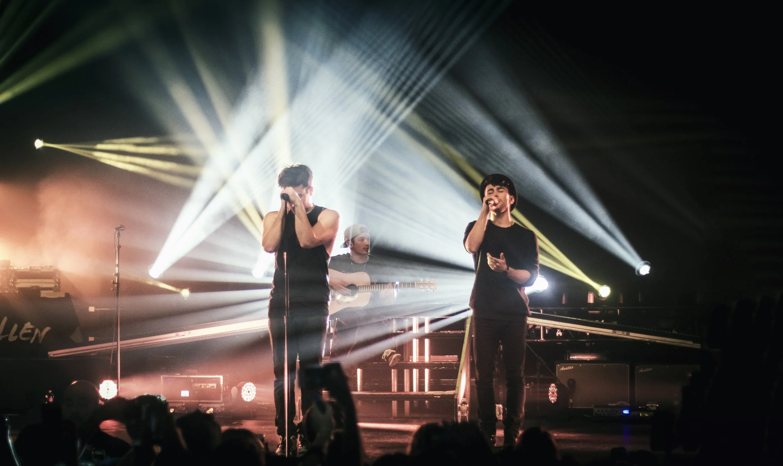 hoodieallen7_15630487640_o.jpg