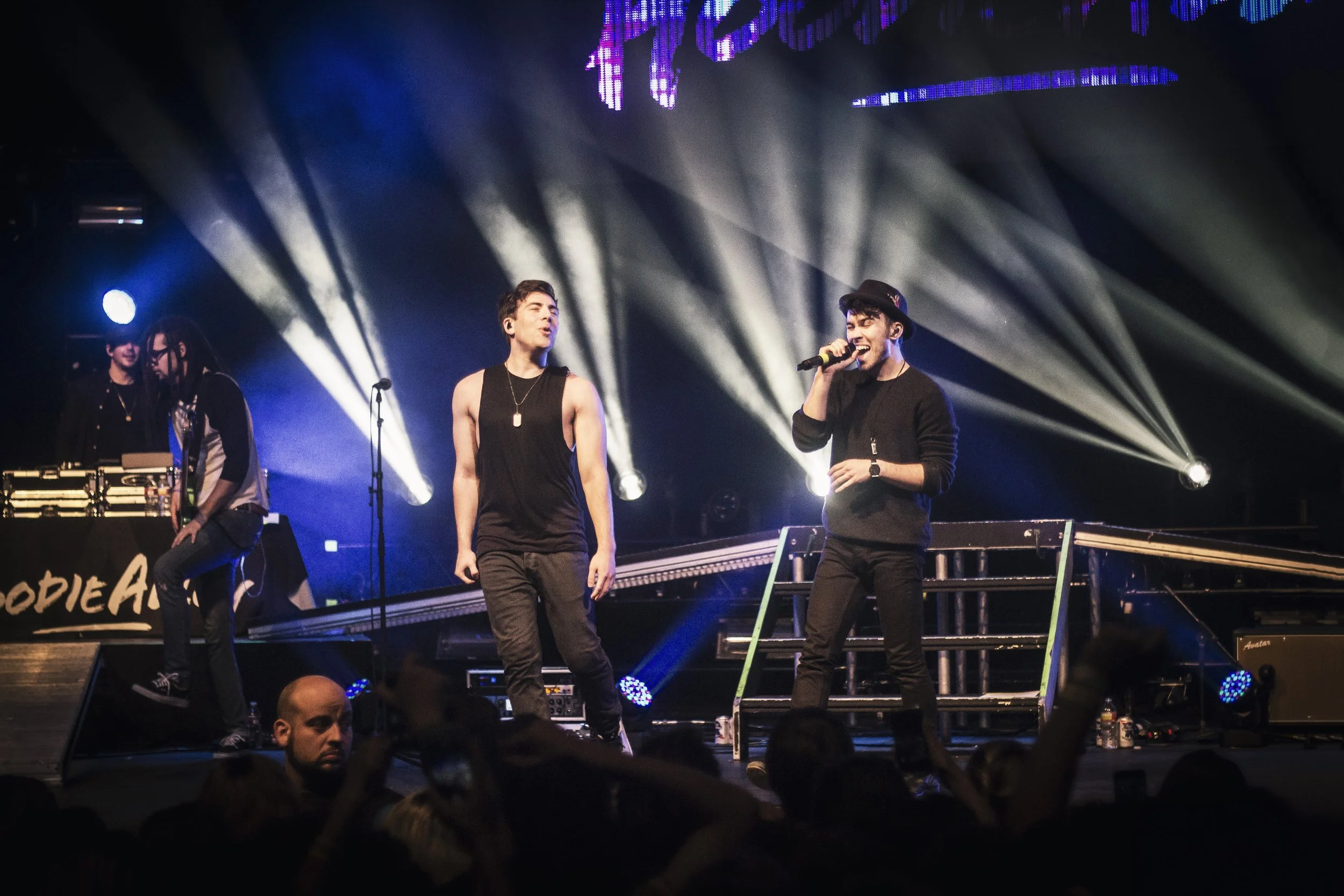 hoodieallen11_15791663746_o.jpg