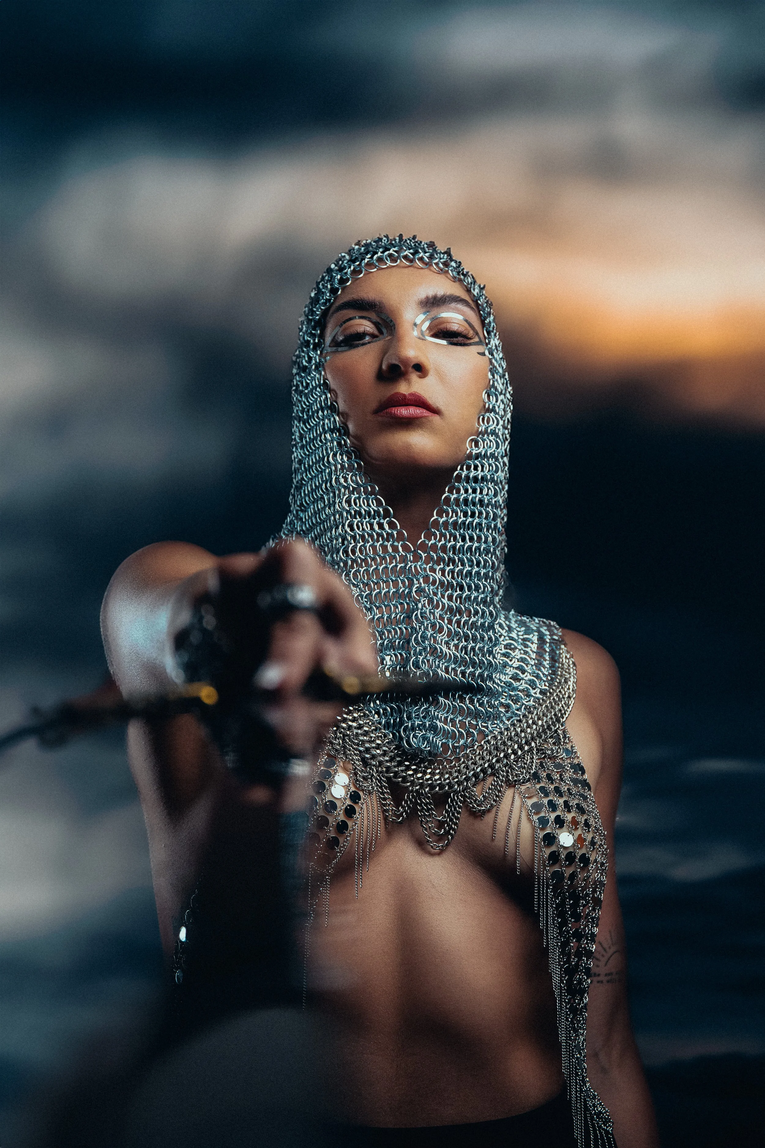 Halle-Chainmail-2.jpg