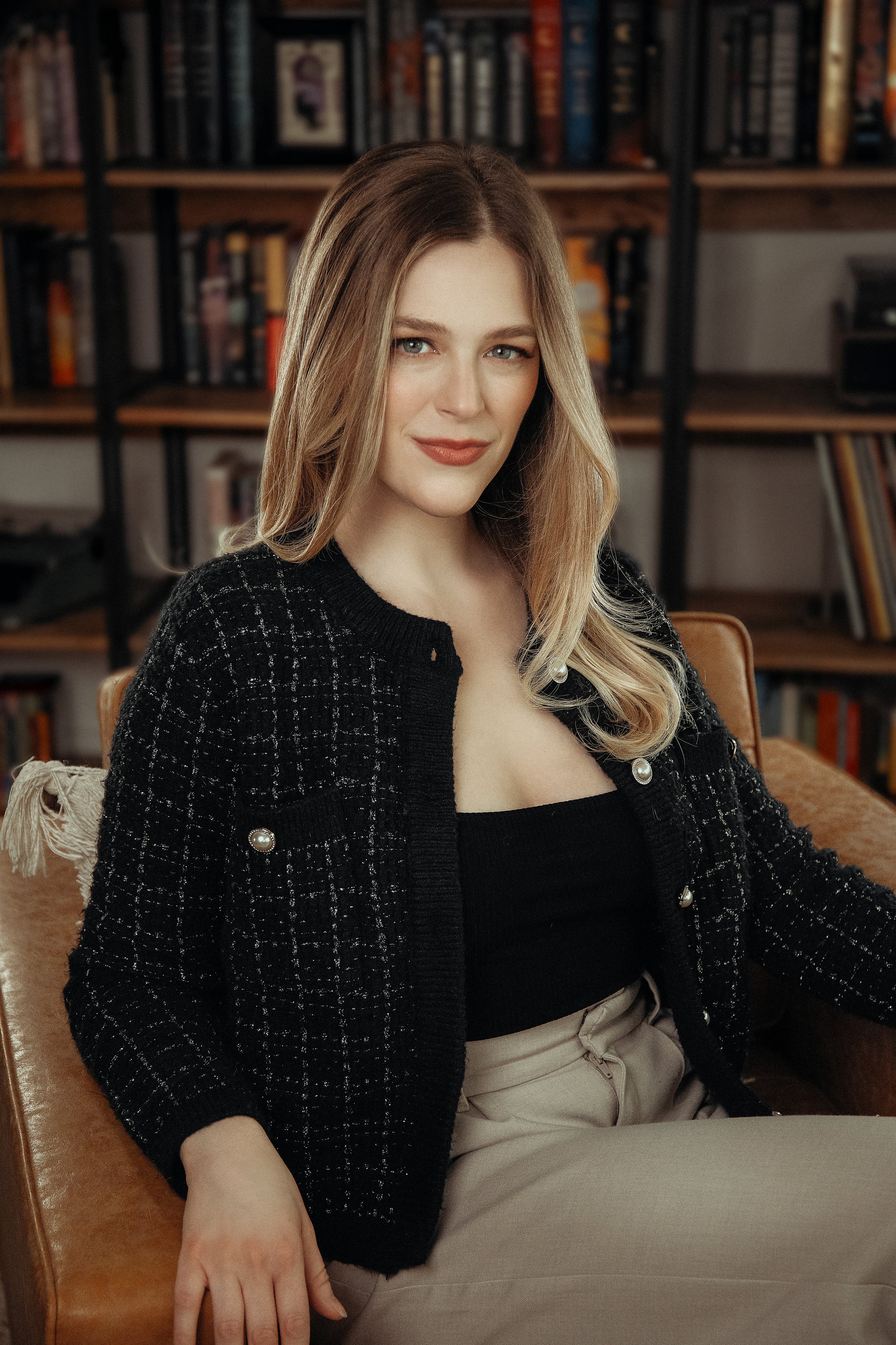 Kelsey-Author-Headshots-20.jpg