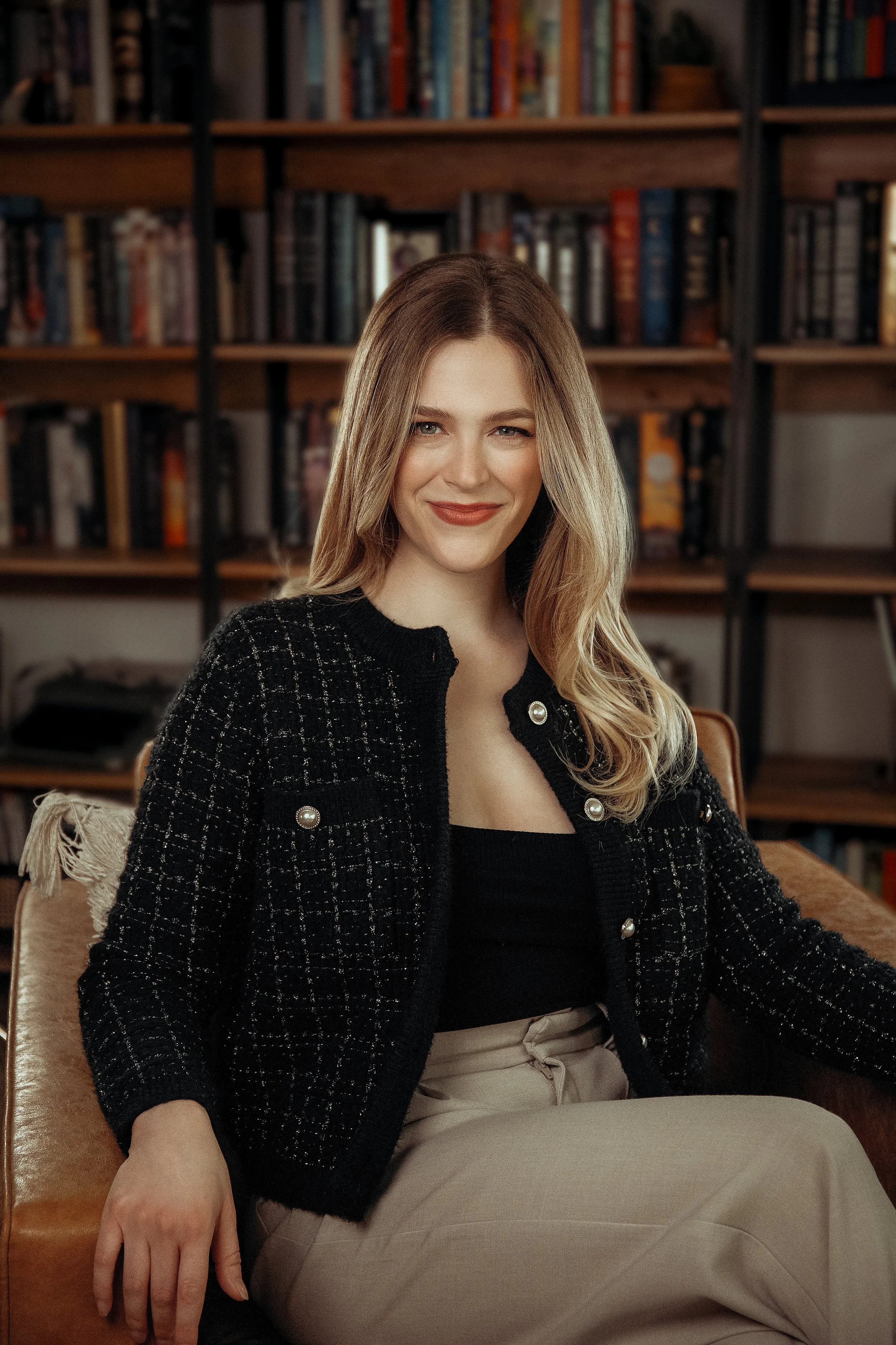 Kelsey-Author-Headshots-22.jpg
