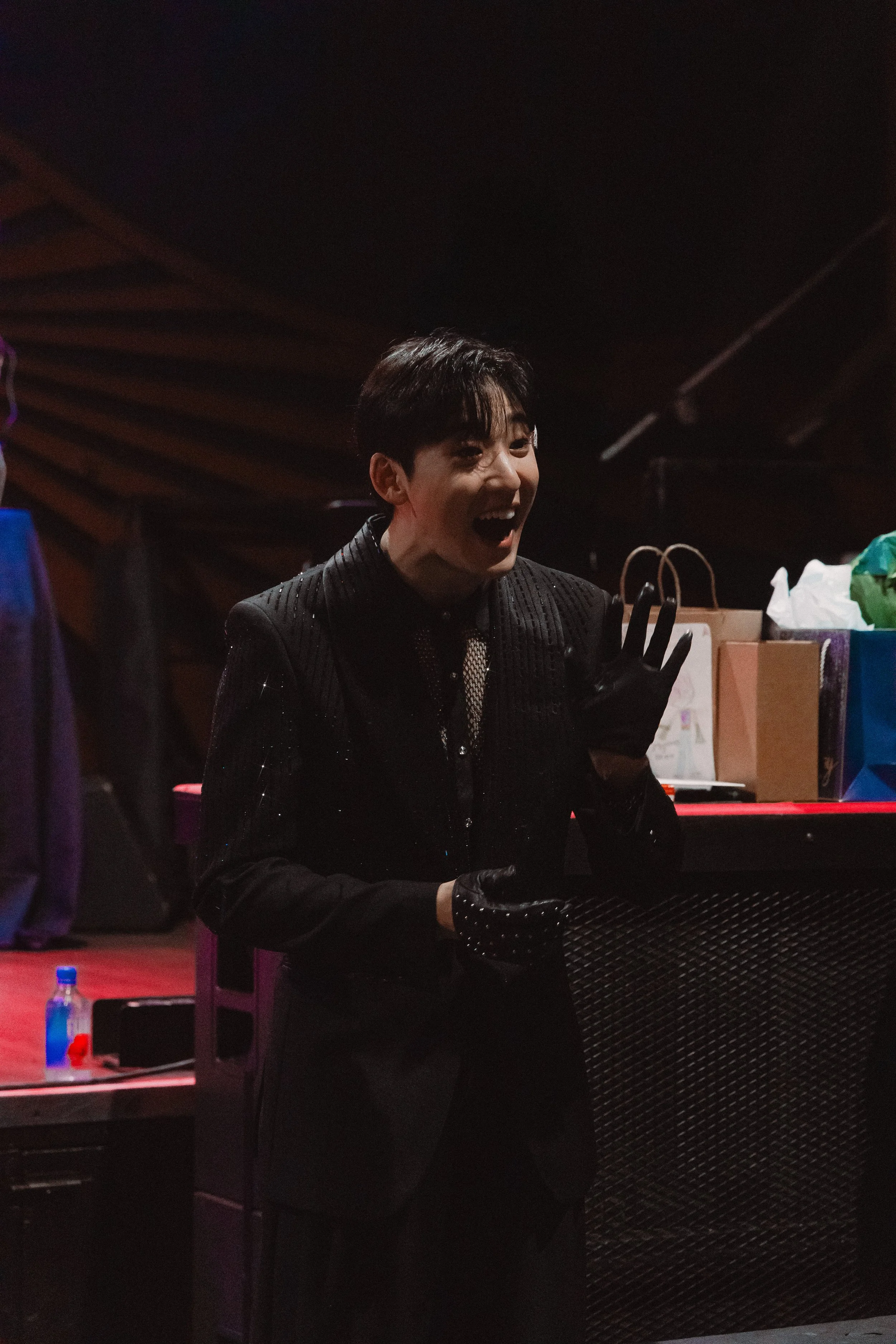 Kevin-Woo-Troubadour-44.jpg