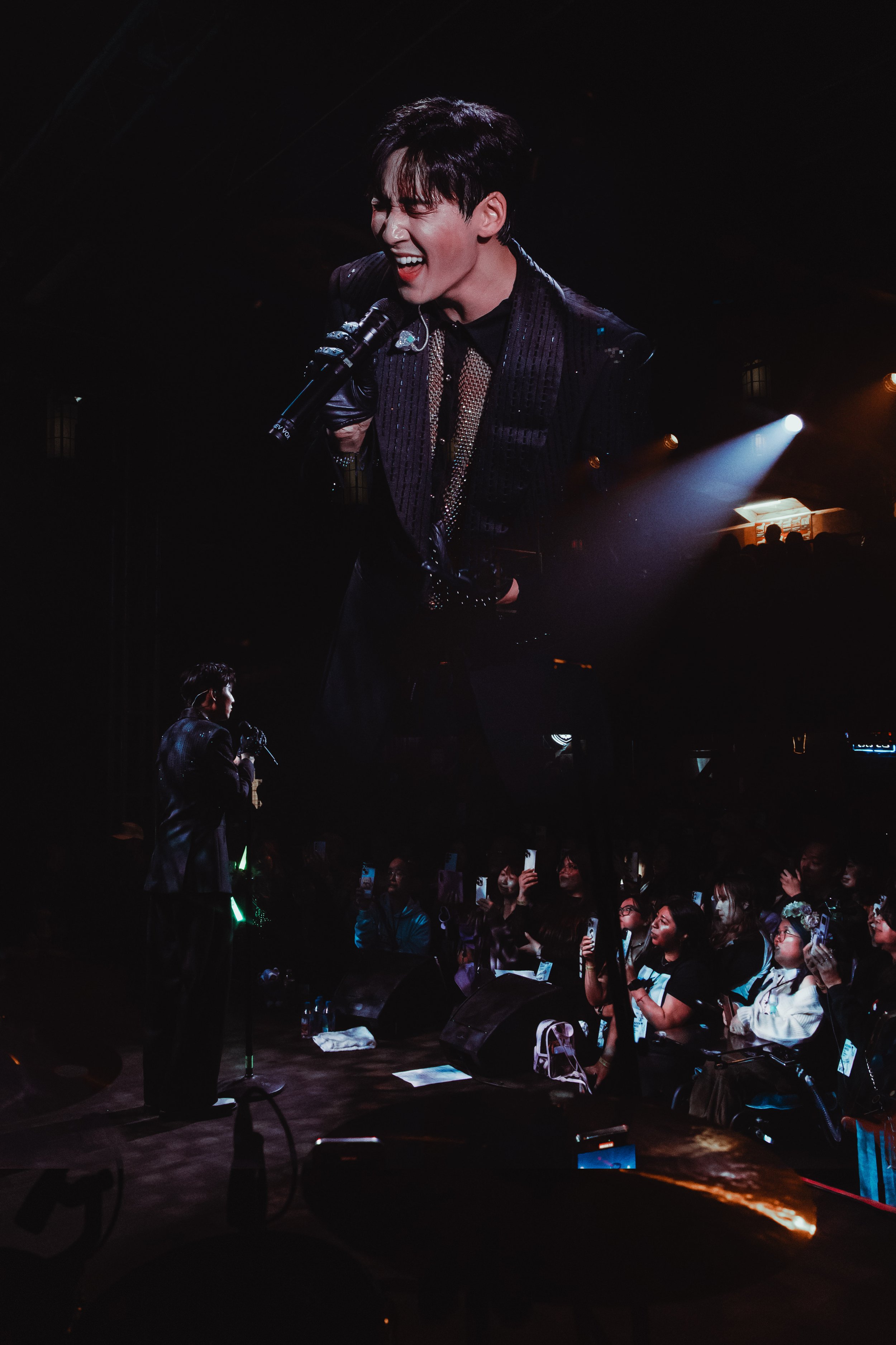 Kevin-Woo-Troubadour-98.jpg