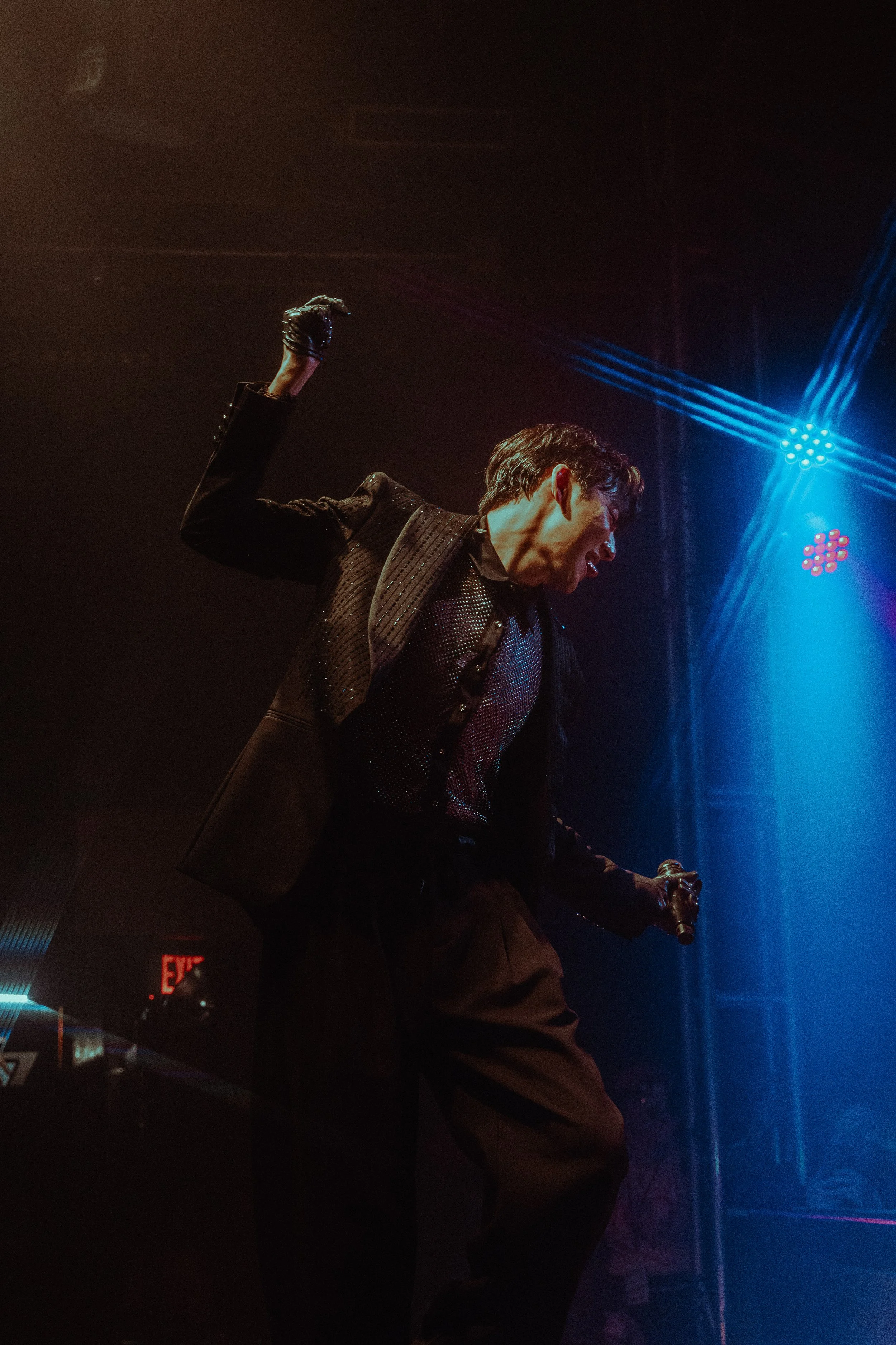 Kevin-Woo-Troubadour-110.jpg