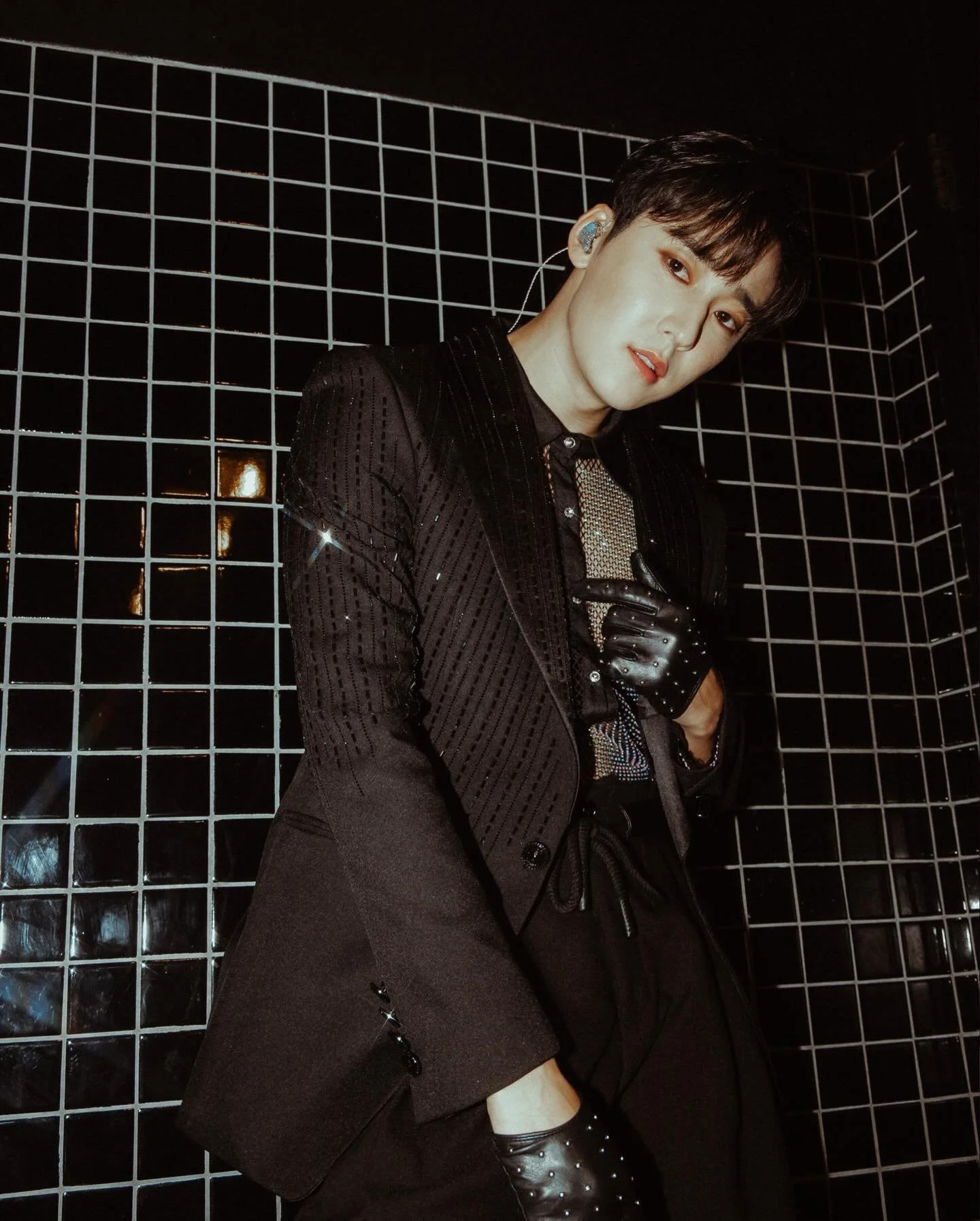 @kevinwoo_official celebrating his birthday at @thetroubadour earlier this week 🥳🫰🏼 
.
.
.
.
.
.
#kevinwoo #maxbakerphoto #losangelesphotographer #kpopdemonhunters #adobelightroom