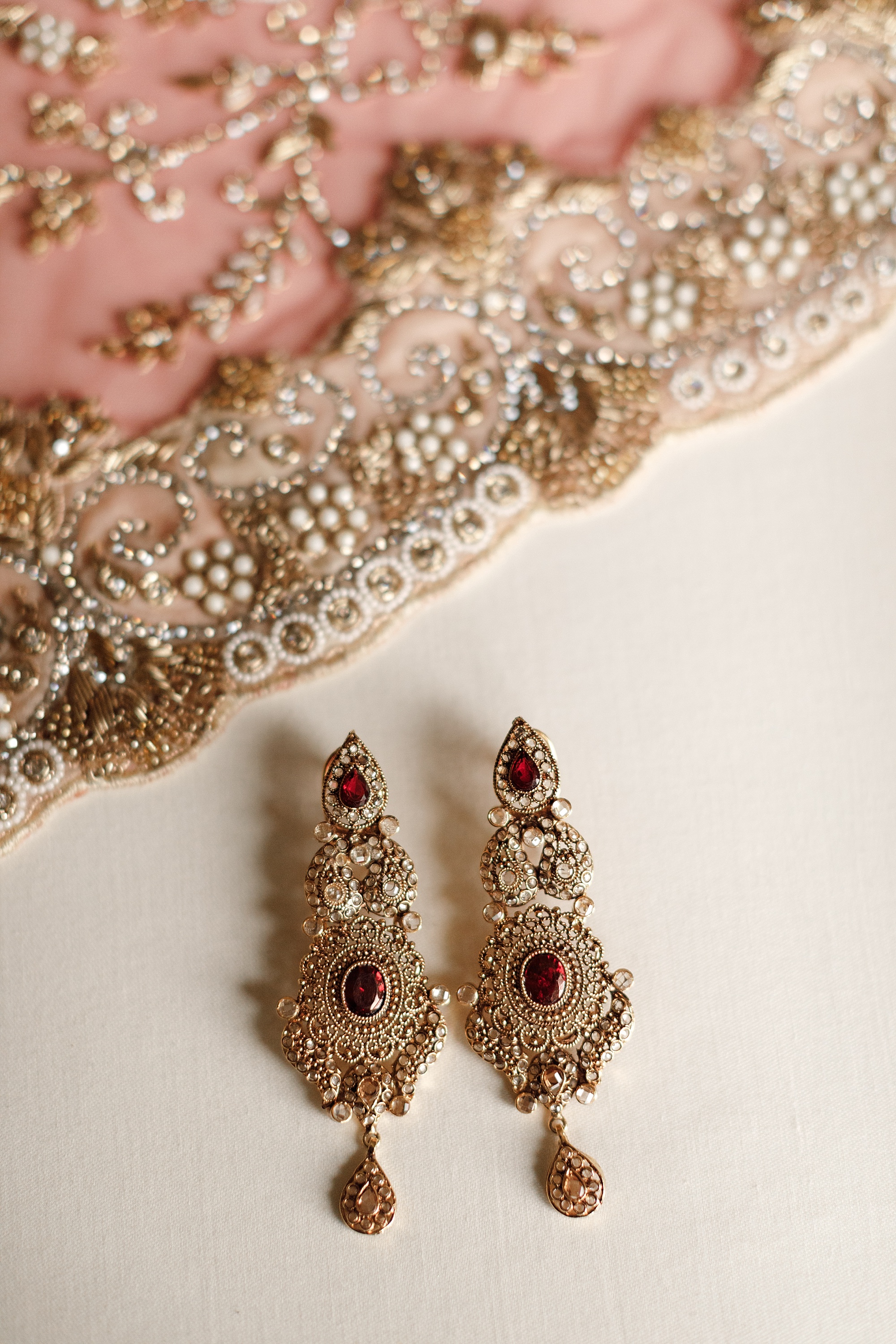 Pakistani wedding jewellery photography at Devonshire Dome