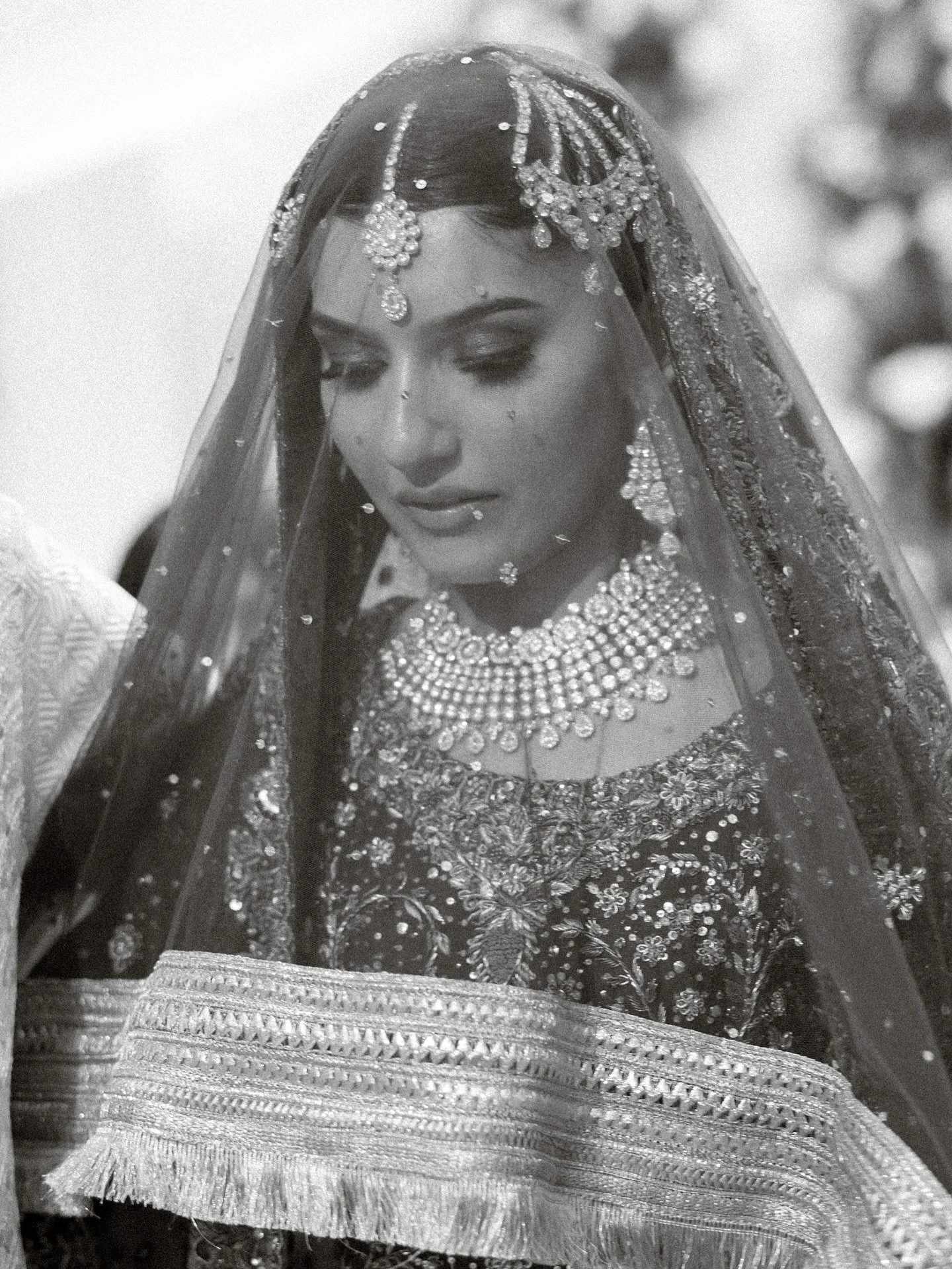 The part that always has me crying behind my camera 😭

Alina and Waleed 

Photographer @zehrajagani 
Bride @alinaxchaudhry 
Outfits @shakeelsbyzeeshandanish @ziggimenswear 
Sisters outfits @sunniamanahilofficial 
Mua @xamdiyana_ 
Hair @zobianoreenha
