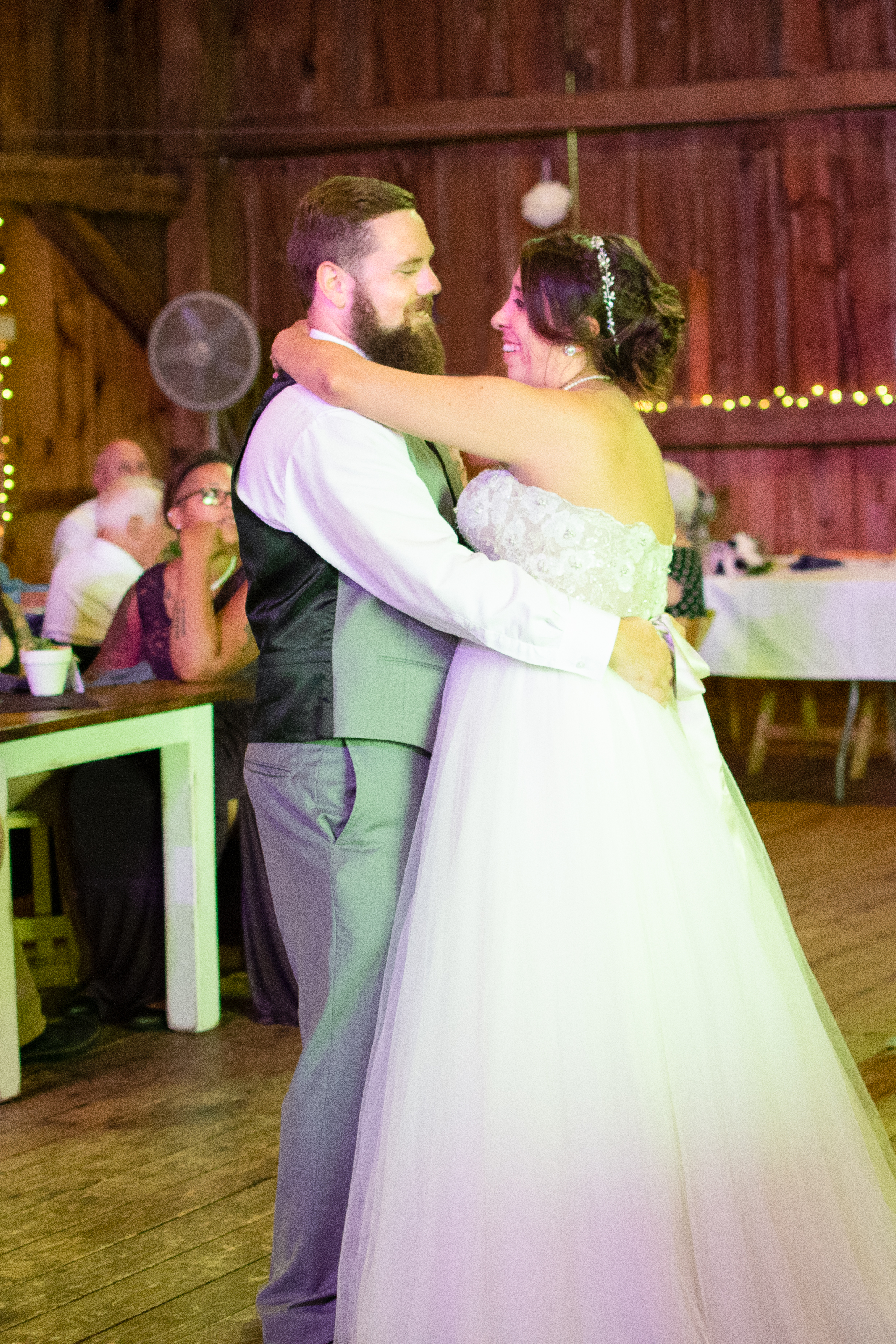 Kate and Ross Dance (16 of 47).jpg