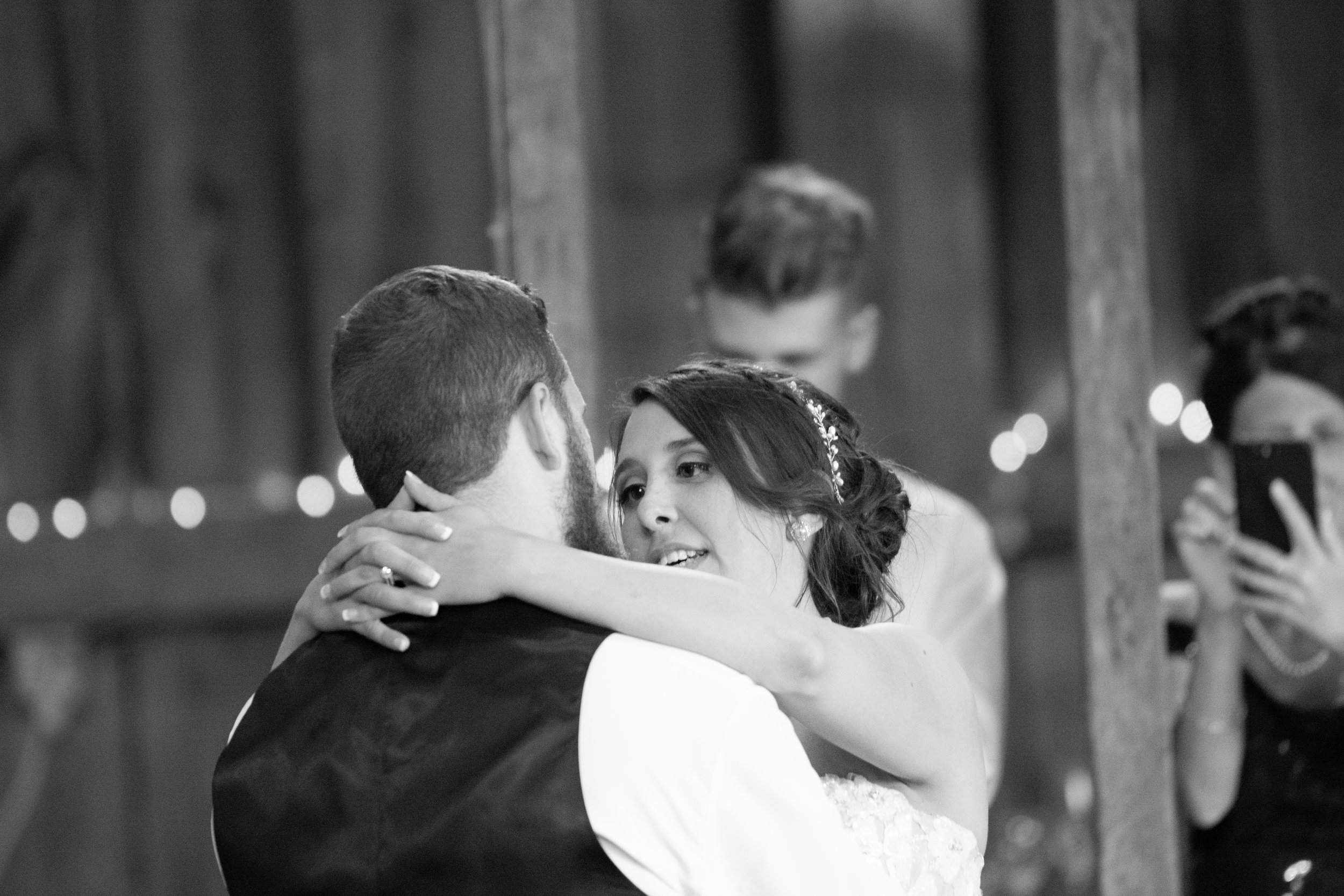 Kate and Ross Dance (24 of 47).jpg