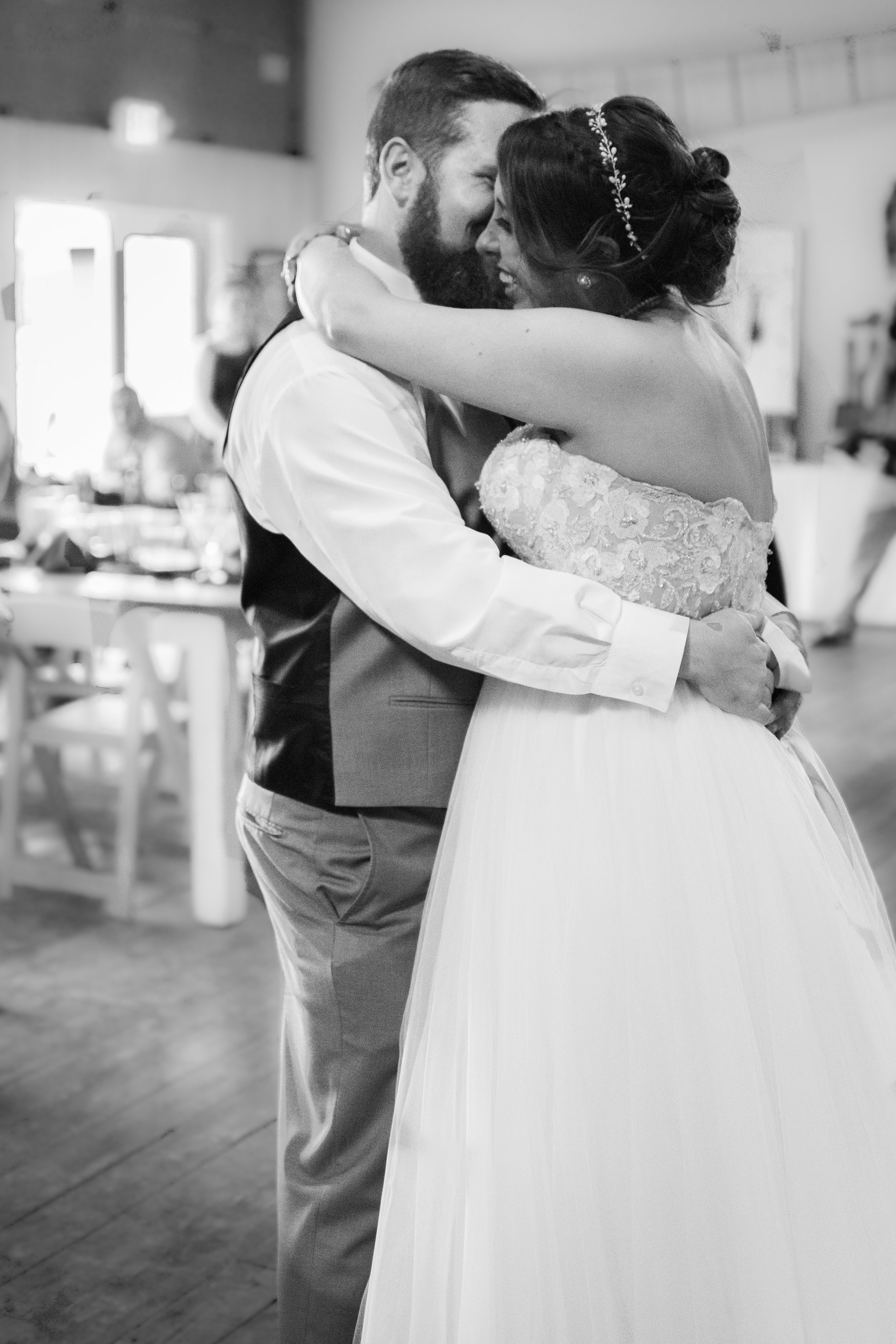 Kate and Ross Dance (28 of 47).jpg