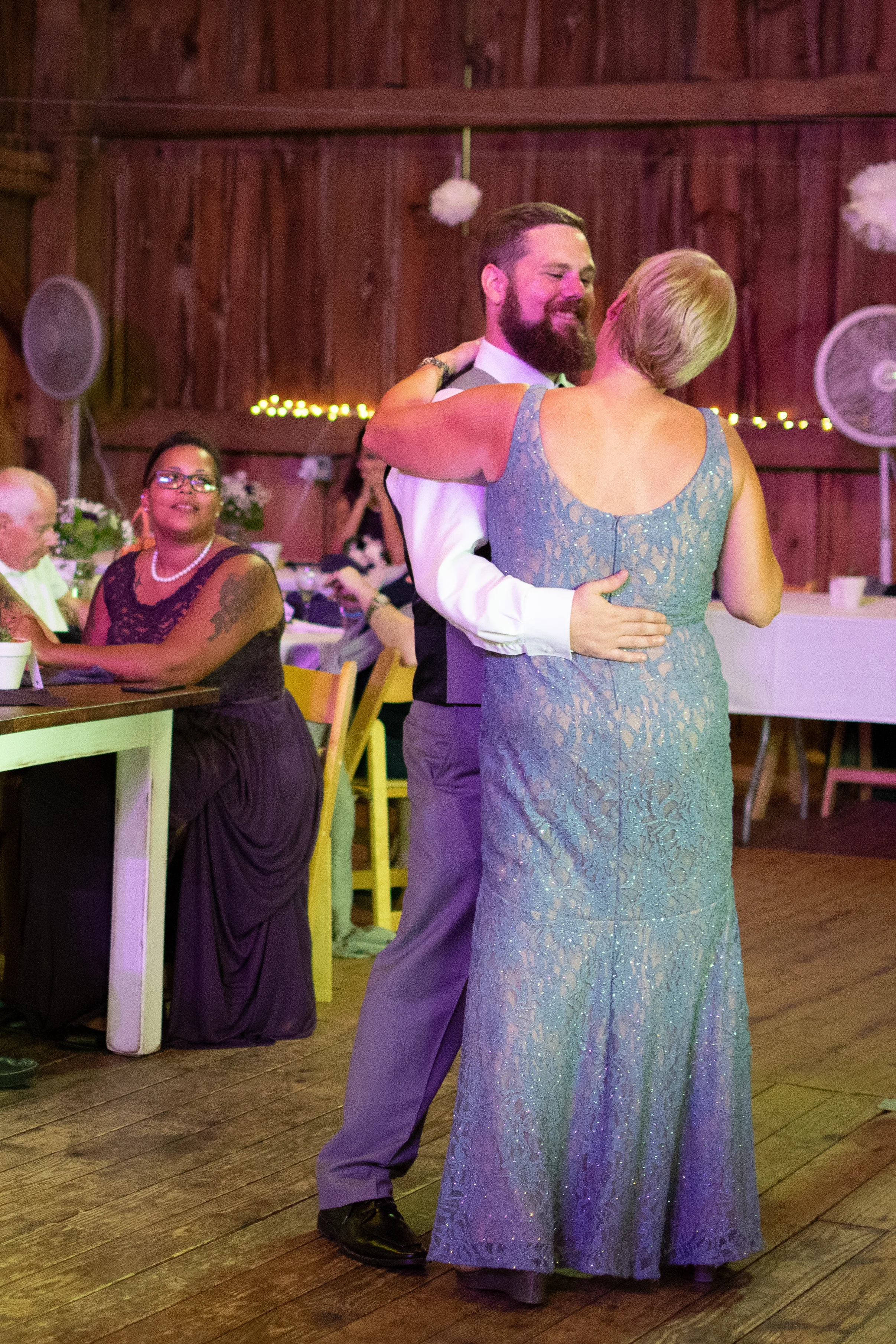 Ross and Mom Dance (10 of 47).jpg