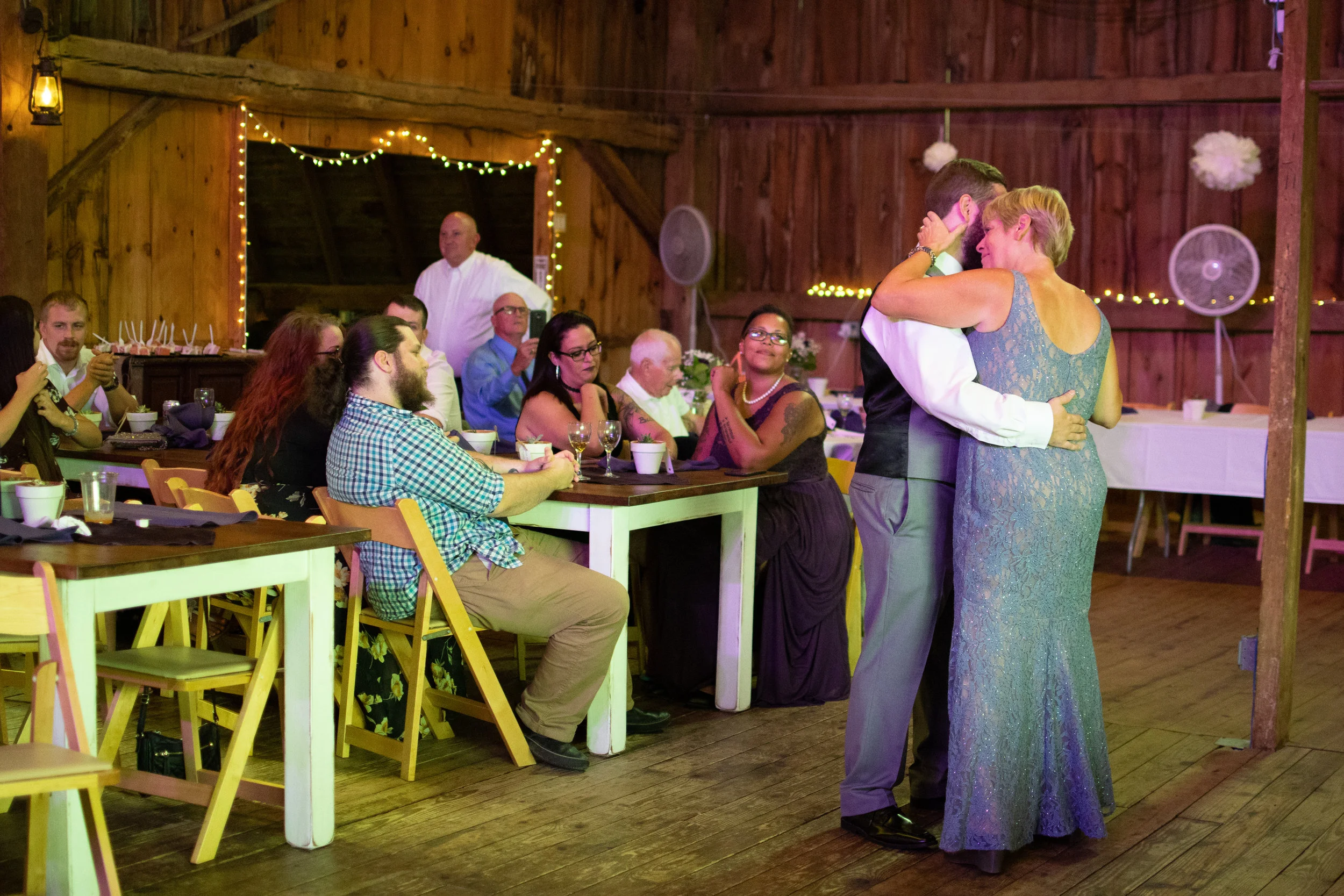 Ross and Mom Dance (21 of 47).jpg