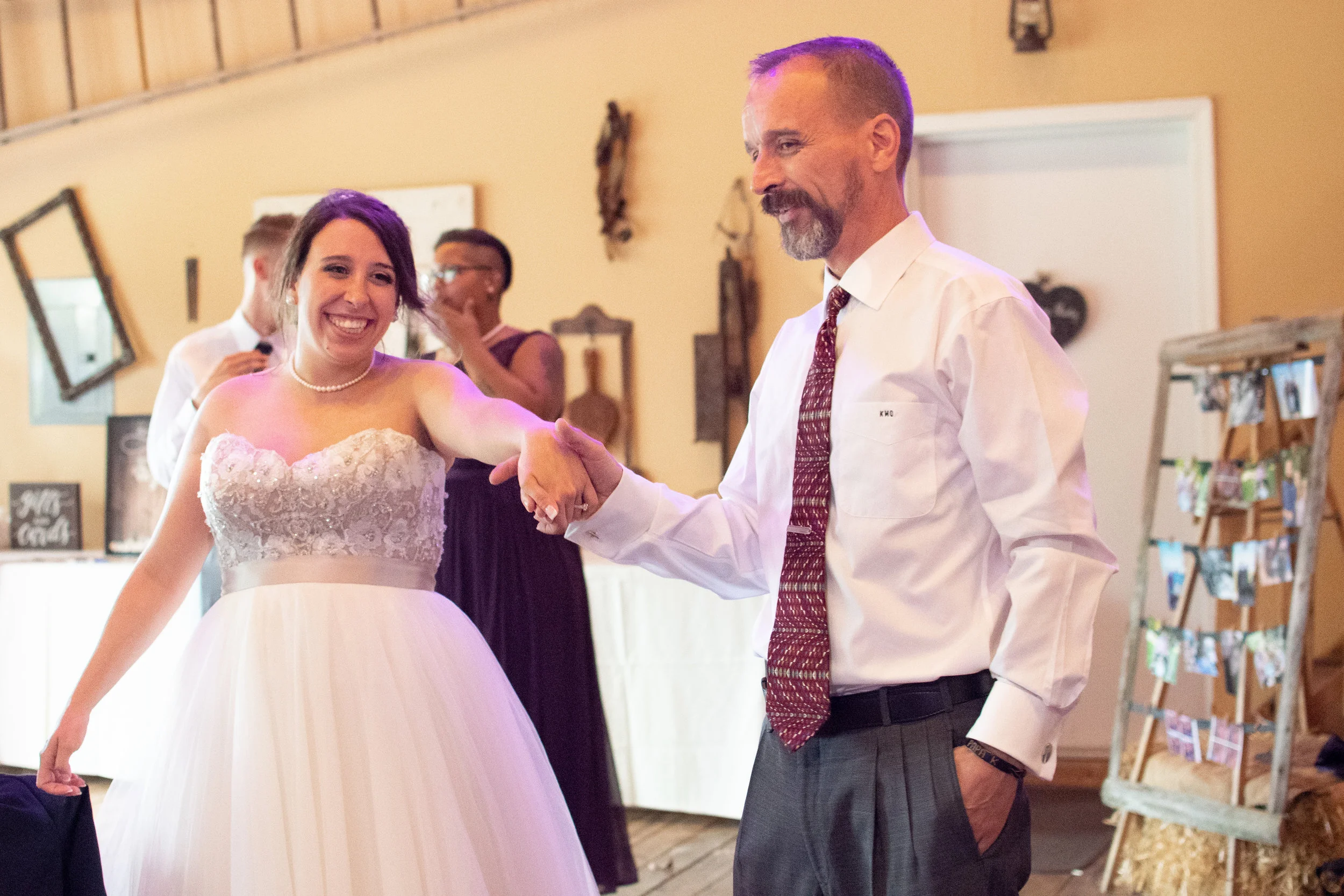 Kate and Dad Dance (1 of 38).jpg
