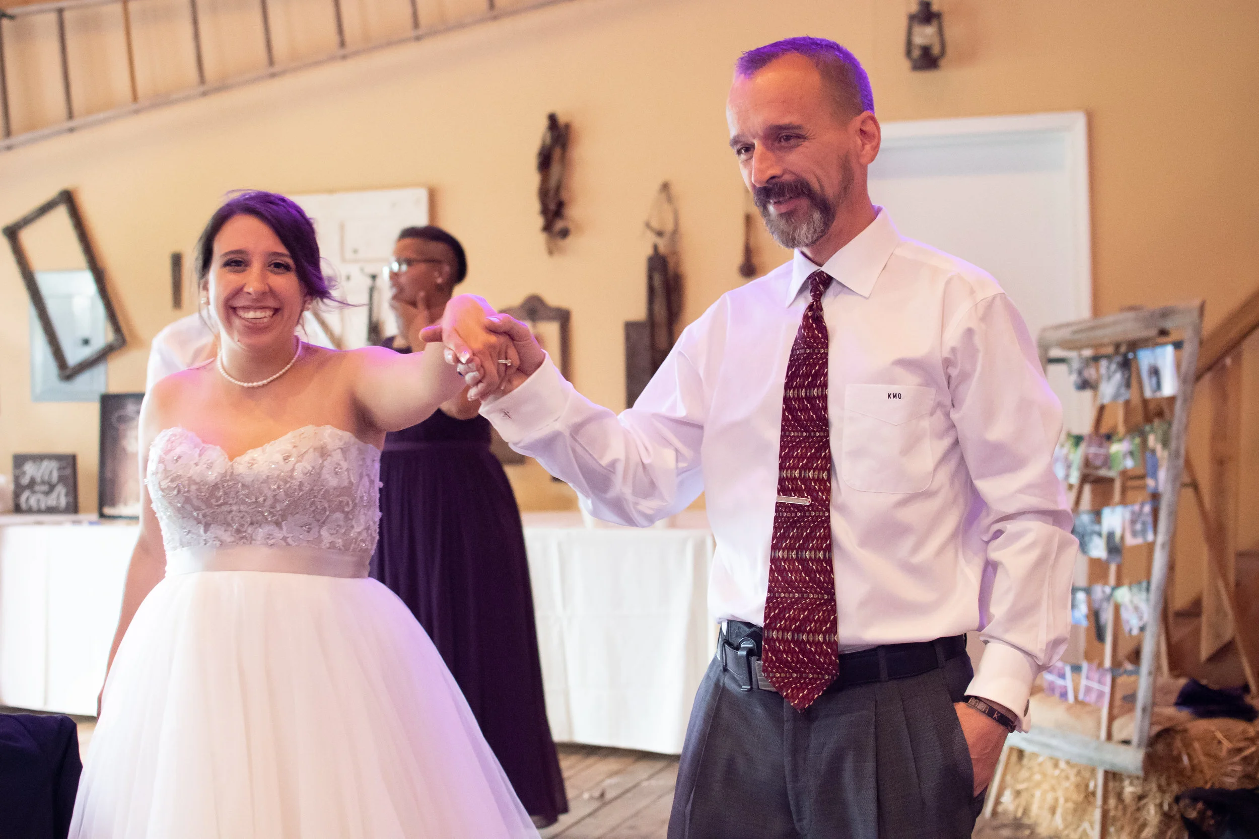 Kate and Dad Dance (2 of 38).jpg