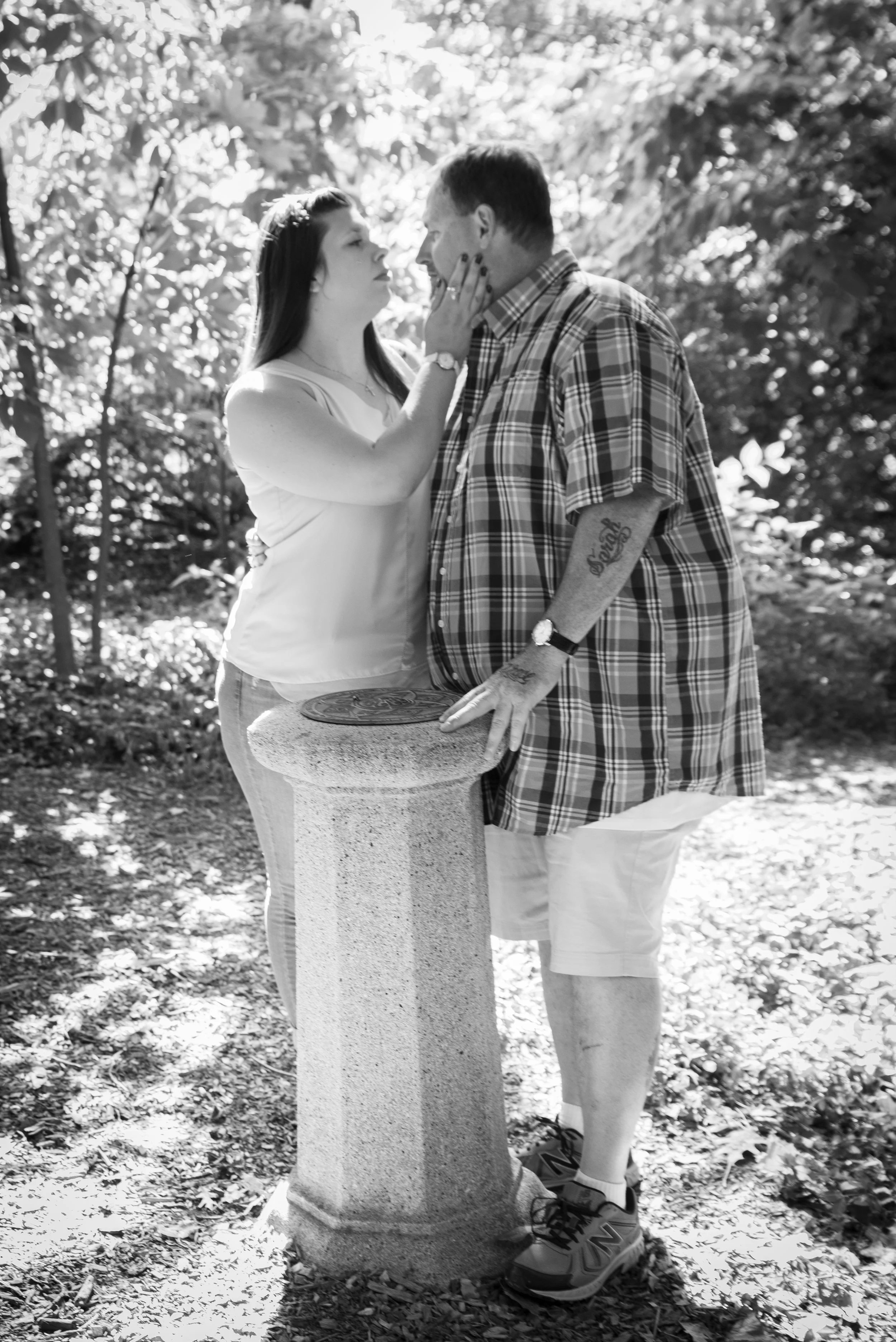 BrookeJamesEngagmentBW (30 of 54).jpg