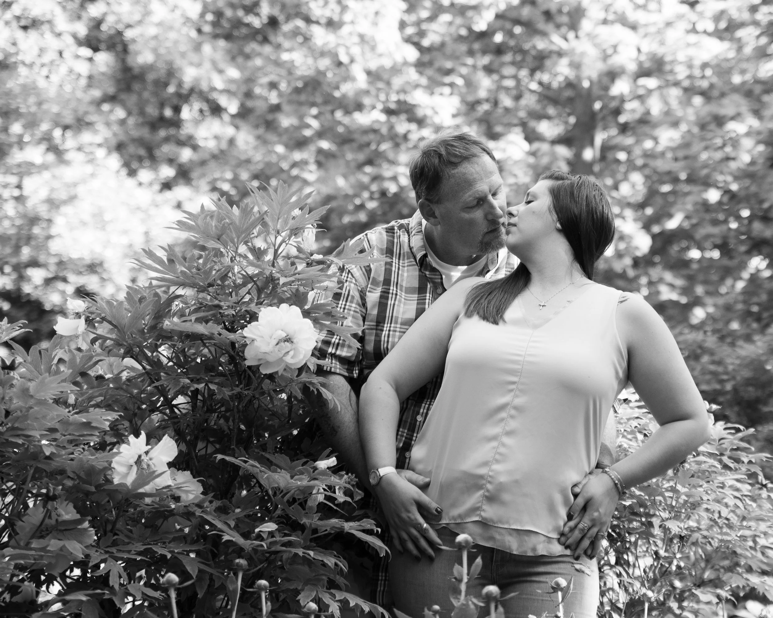 BrookeJamesEngagmentBW (39 of 54).jpg