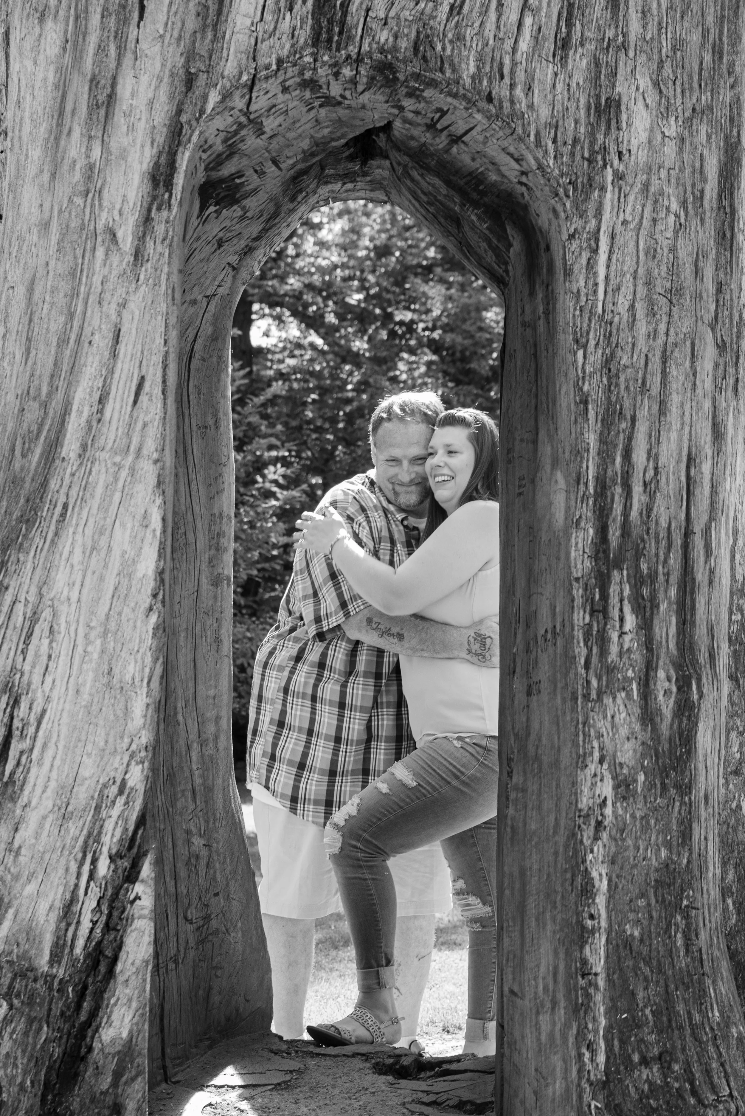 BrookeJamesEngagmentBW (44 of 54).jpg