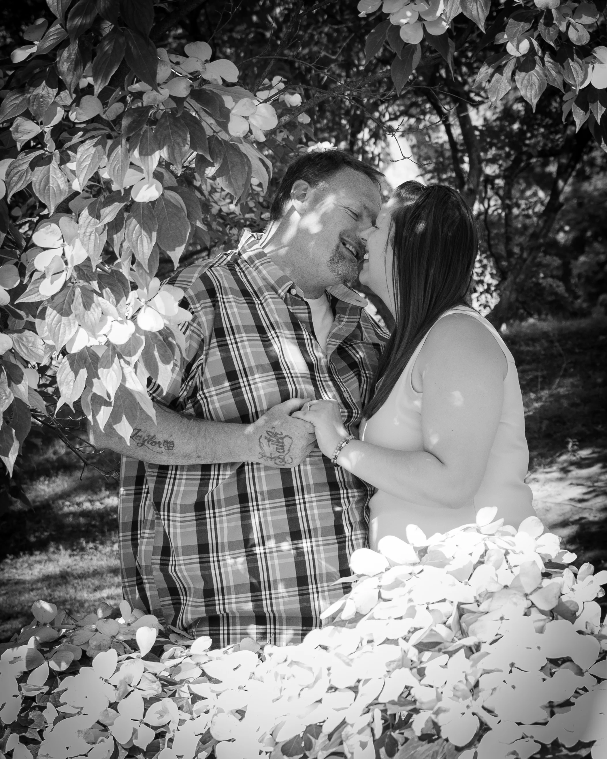 BrookeJamesEngagmentBW (53 of 54).jpg