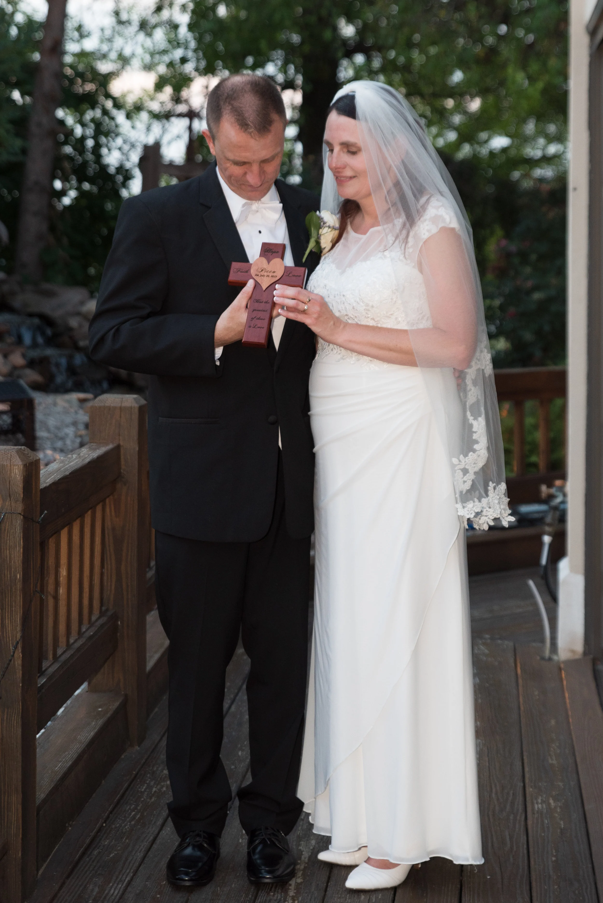 jeanne and robert preview  (4 of 4).jpg