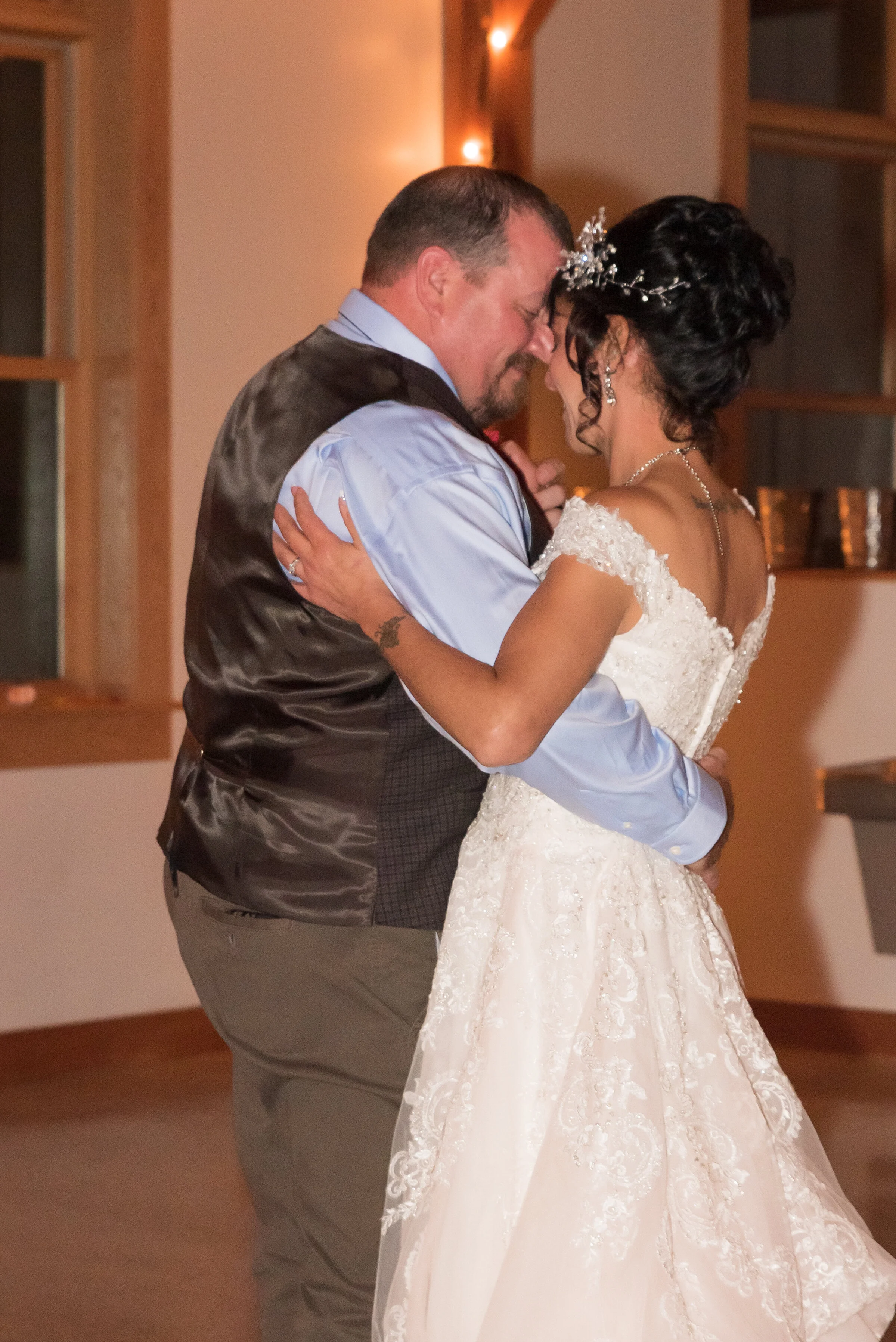 first dance (12 of 76).jpg