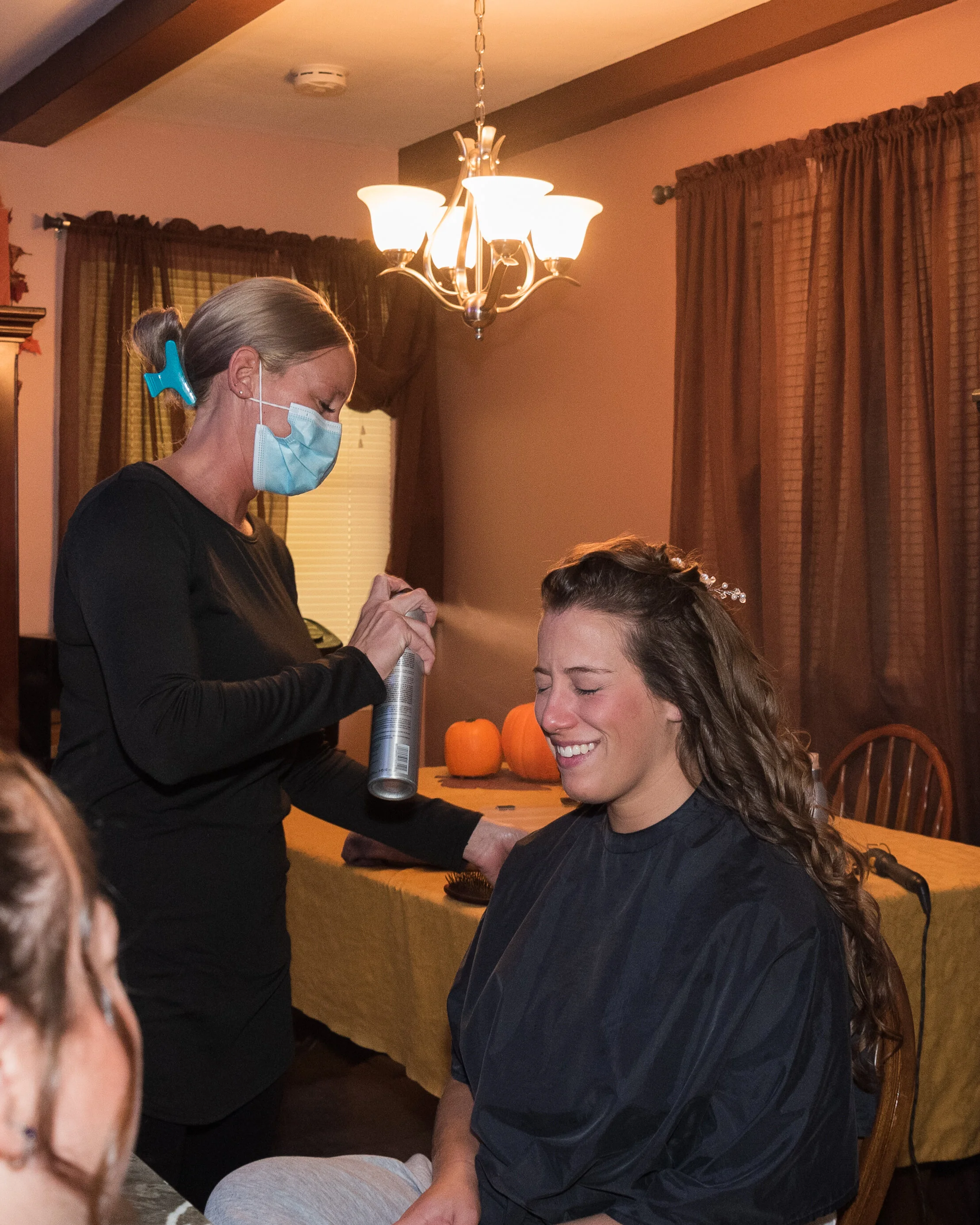 Alicia getting ready-8.jpg