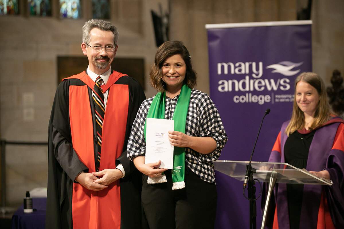  Rebekah Dredge is presented with the 2020 and 2021 Mary Andrews College Prize. 