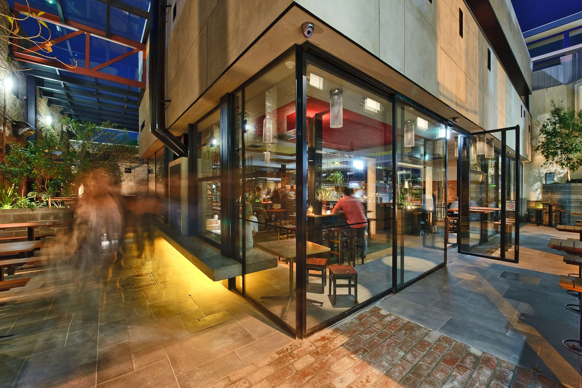 Saxon Hotel-10-PRodriguez_LRWeb.jpg