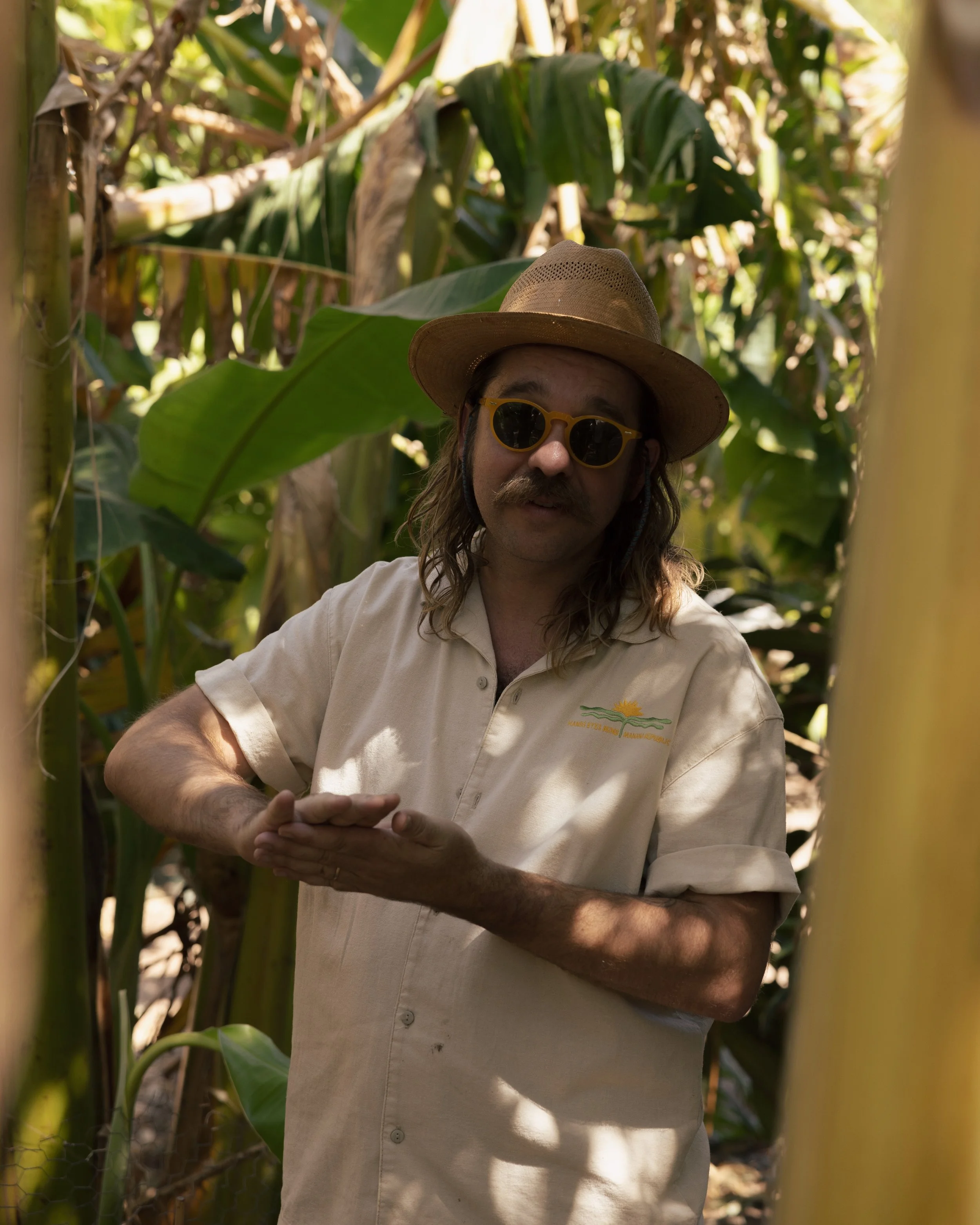 Hands Eyes Mind X Manana Republic