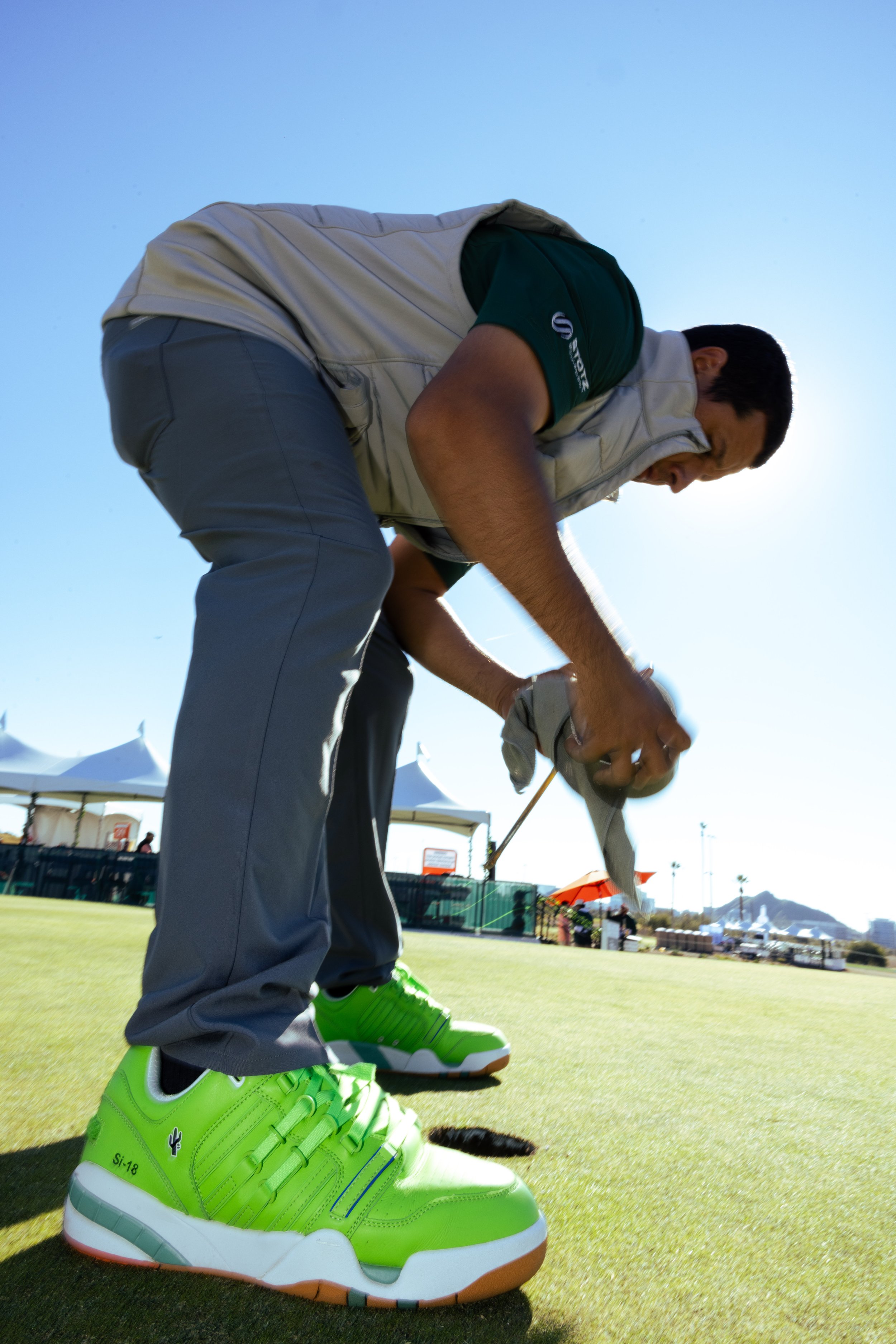 MANOR-KSWISS-GREENSKEEPER-2.jpg