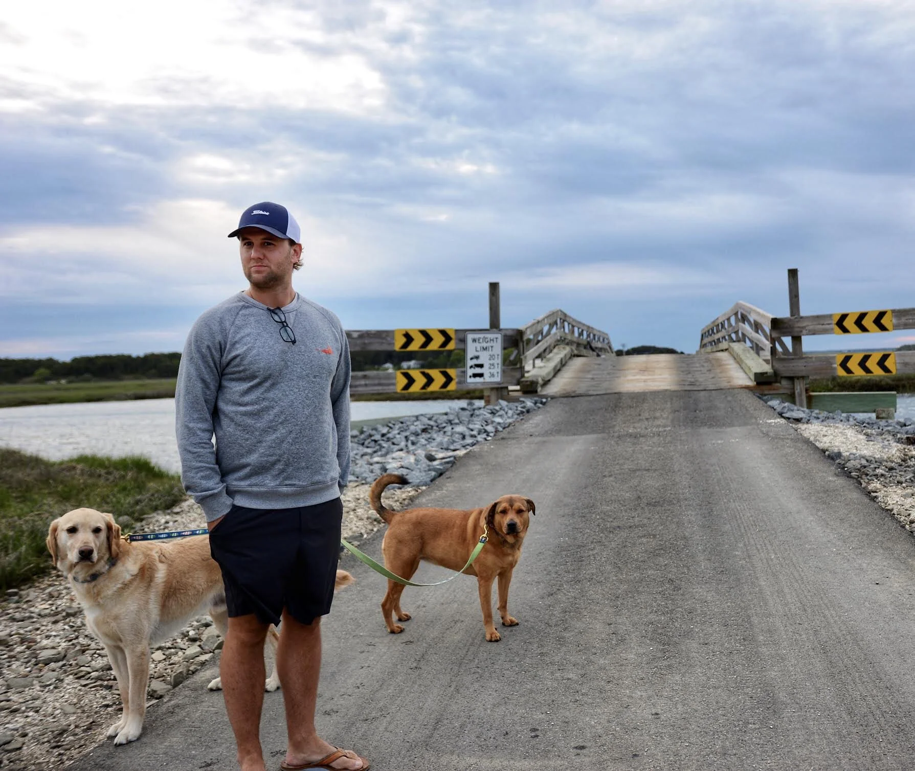 8 Unique Gifts for Dog Dads this Father's Day