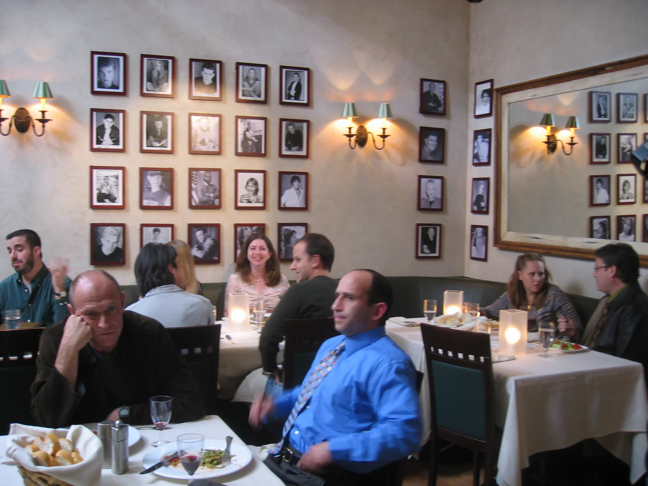   PAINE MANAGEMENT- Fox Television Pilot  Directed by Taz Goldstien Production Design 