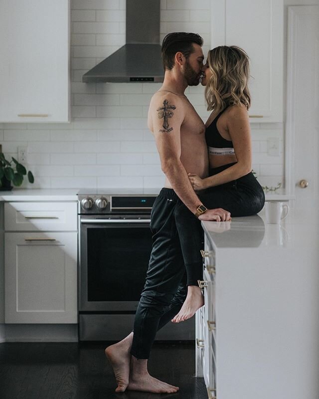 These two made my Sunday oh so very exciting. Also, I decided to bite the bullet and get a shiny new Instagram specifically for my boudoir work 🔥 @theycalluswild_intimates