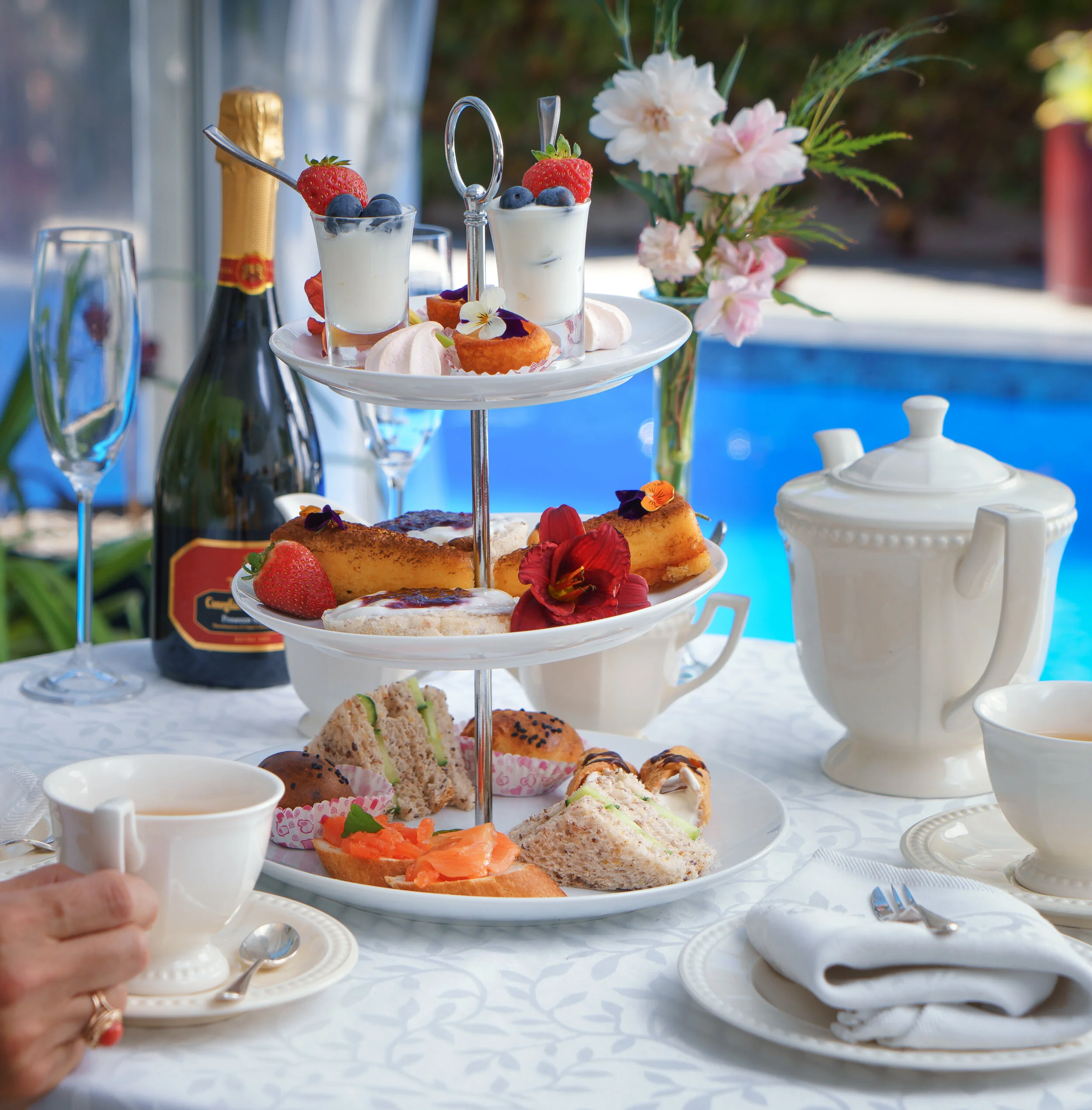 High Tea to go 